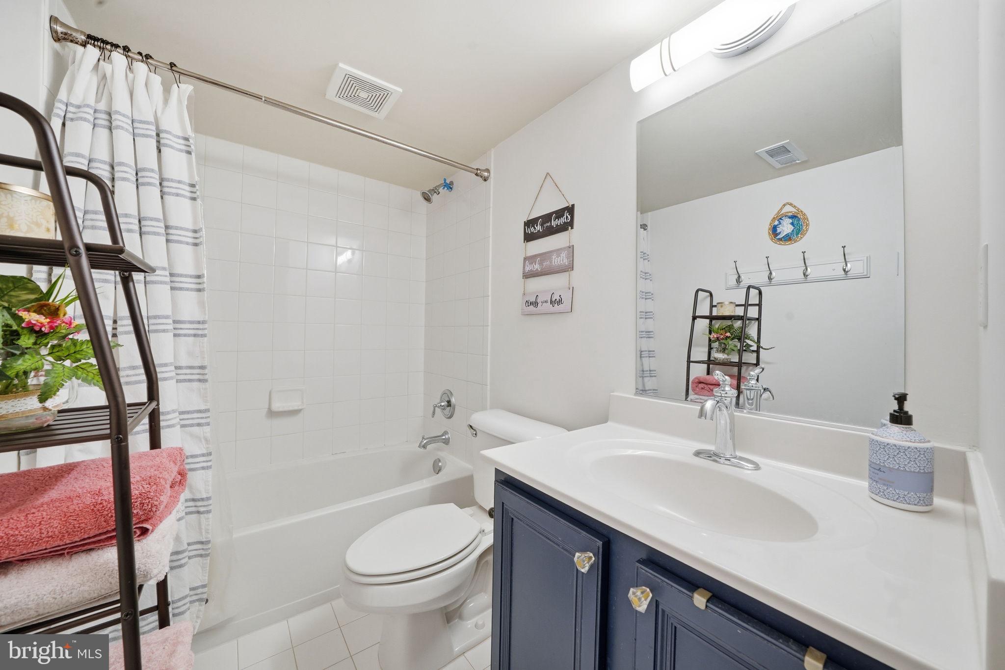 WORMANS MILL - Residential