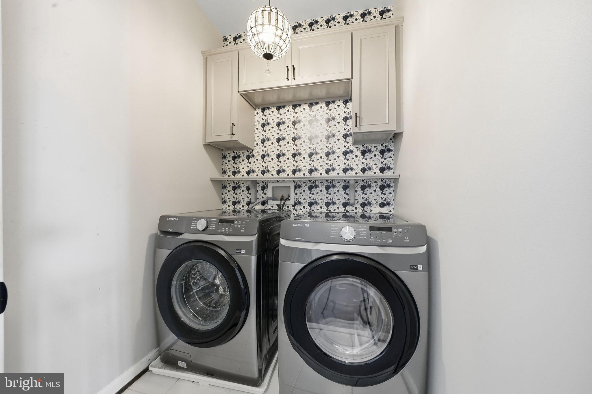 WORMANS MILL - Residential