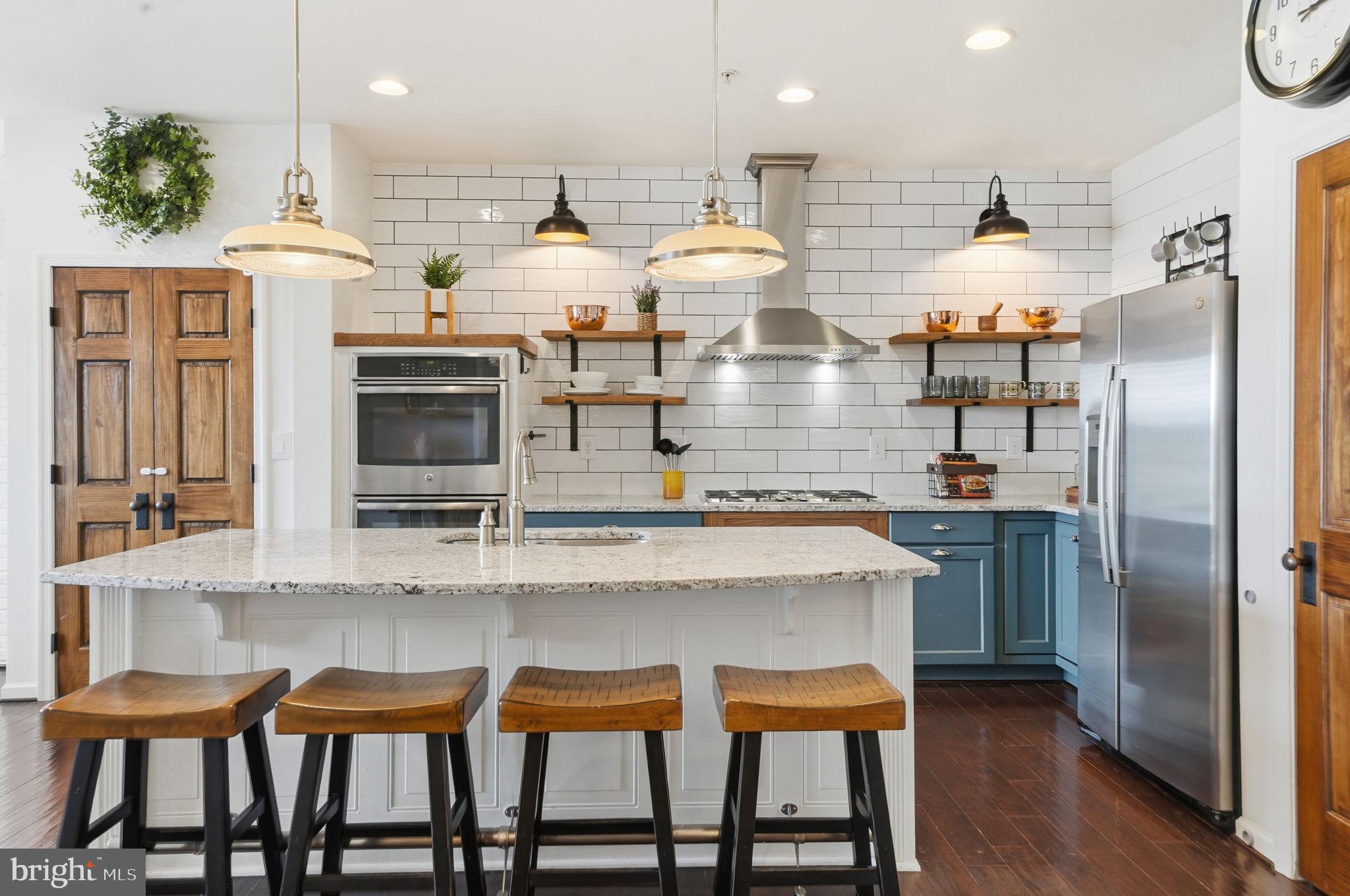 WORMANS MILL - Residential