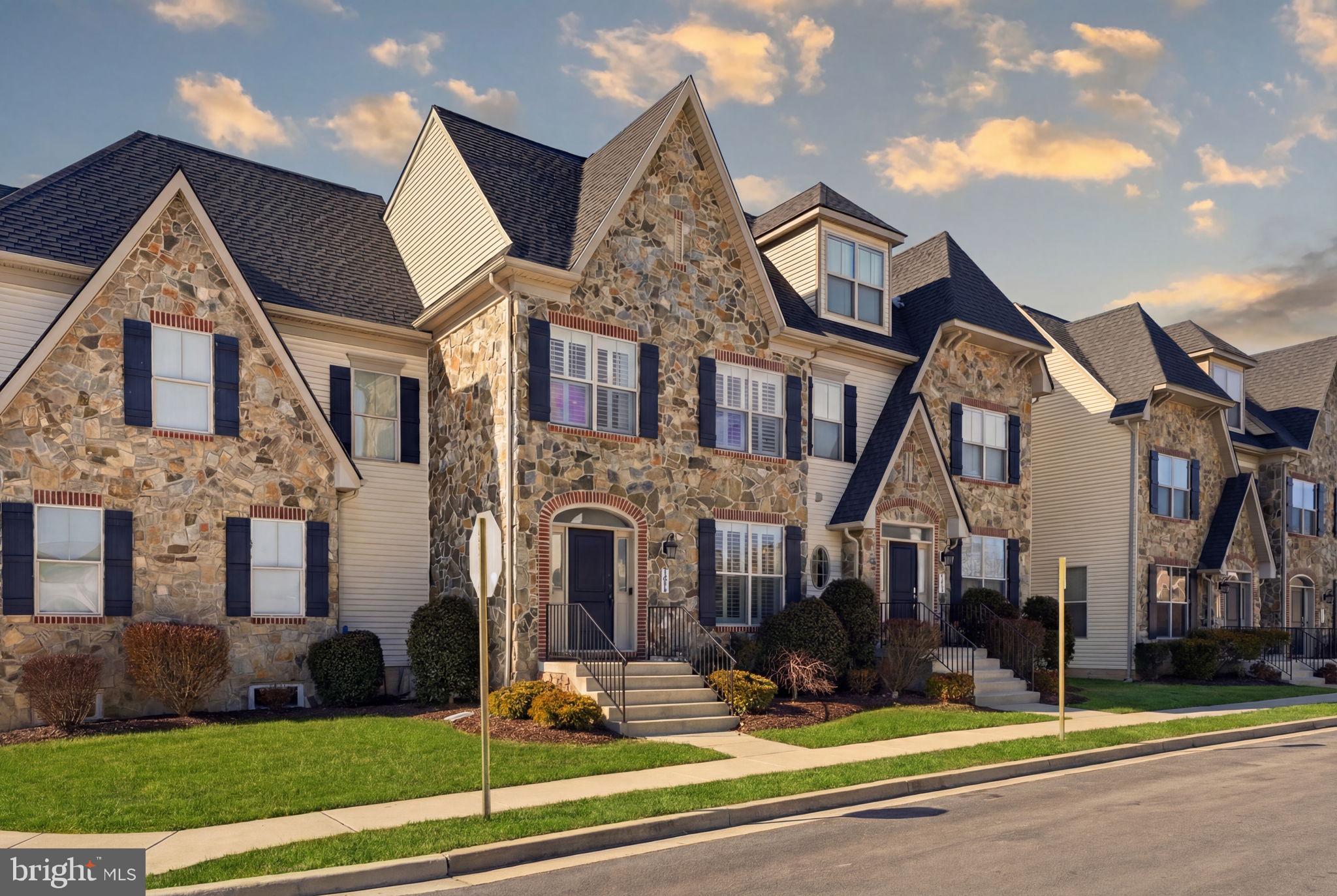 WORMANS MILL - Residential