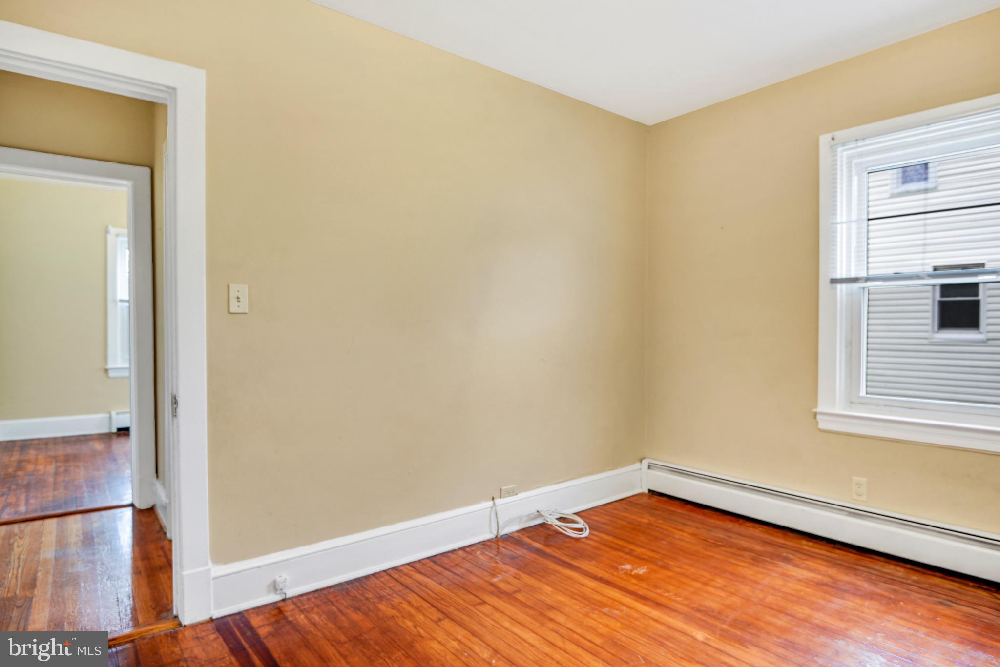 HAMMONDS FERRY - Residential