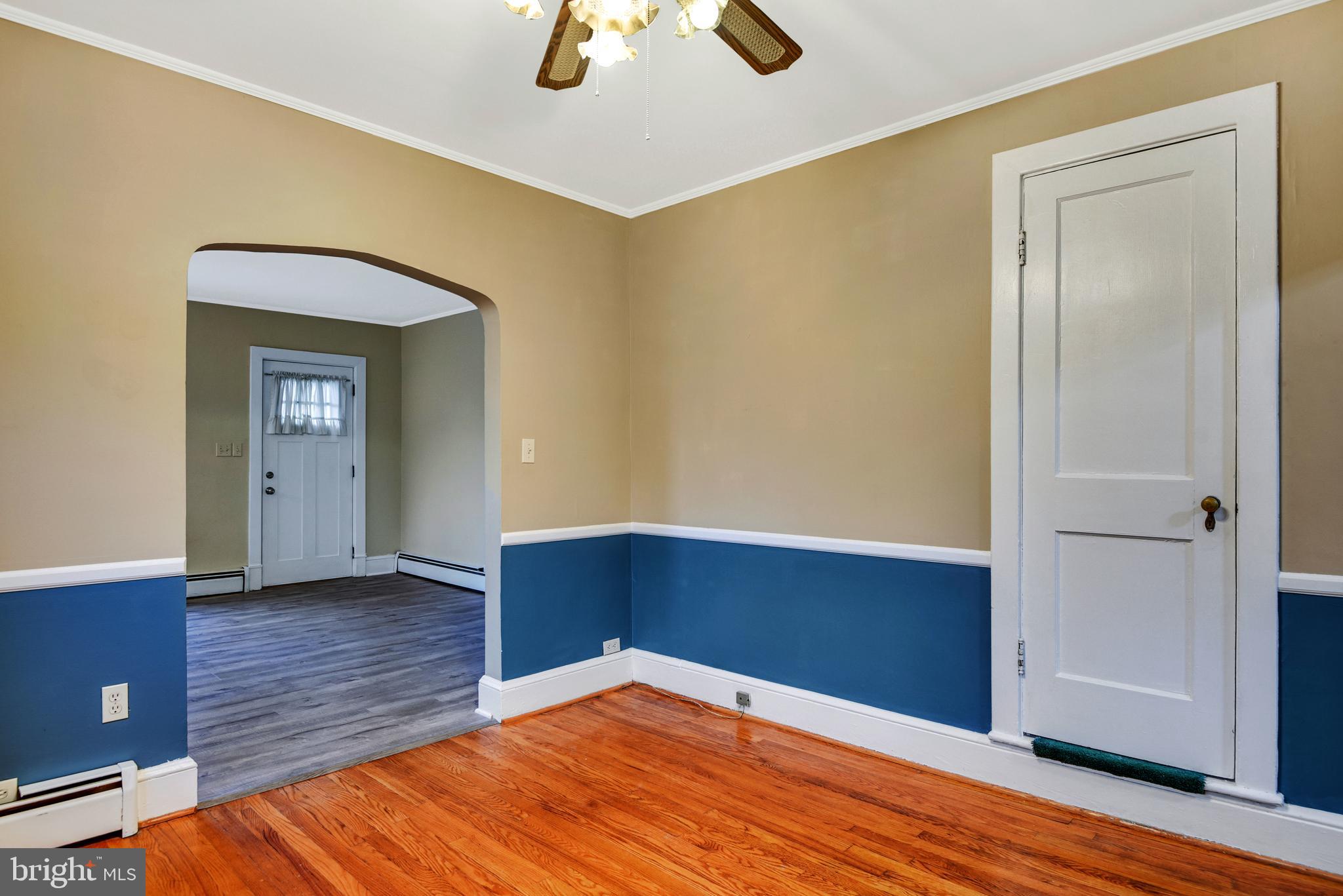 HAMMONDS FERRY - Residential