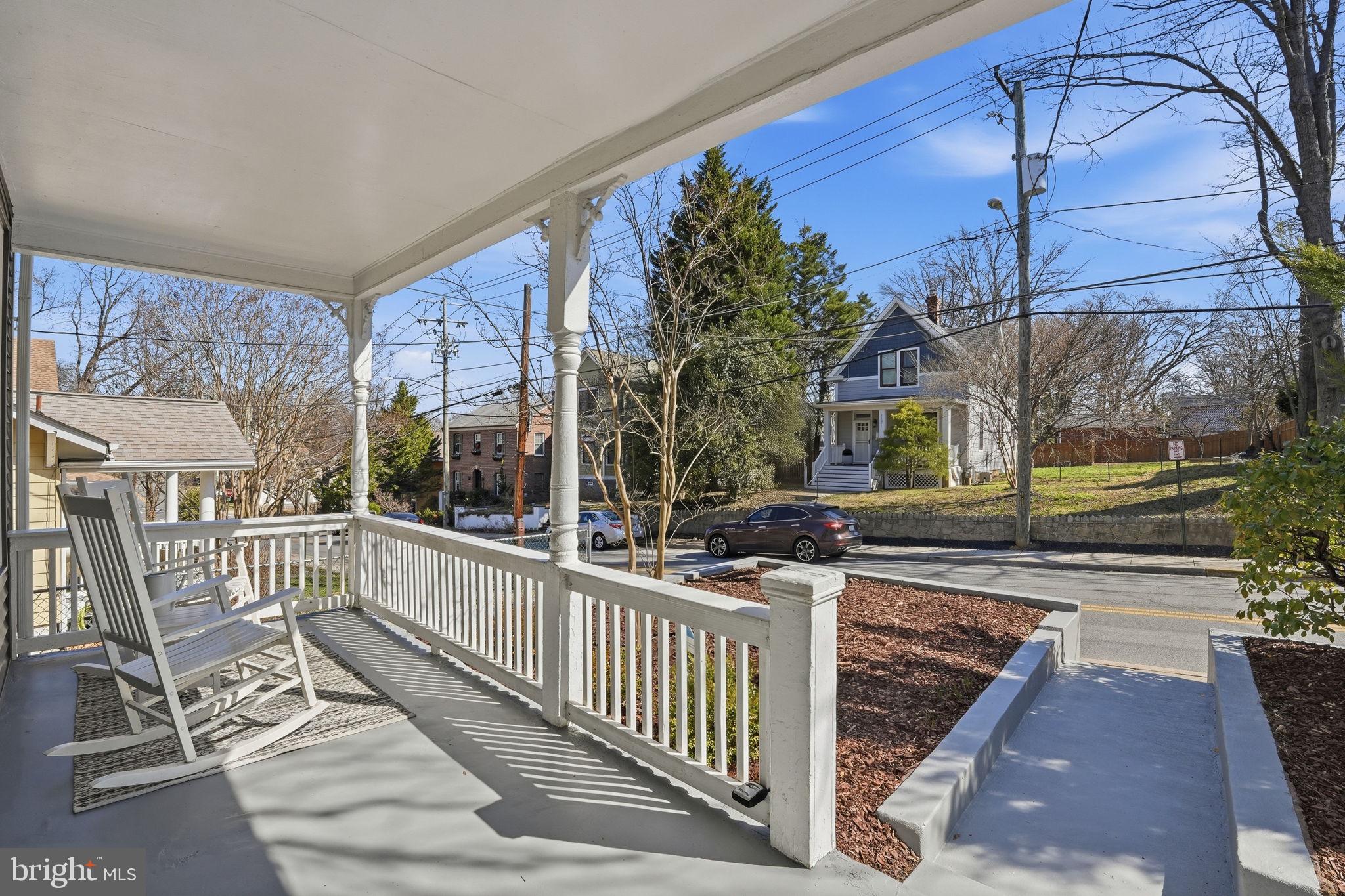 MOUNT RAINIER - Residential