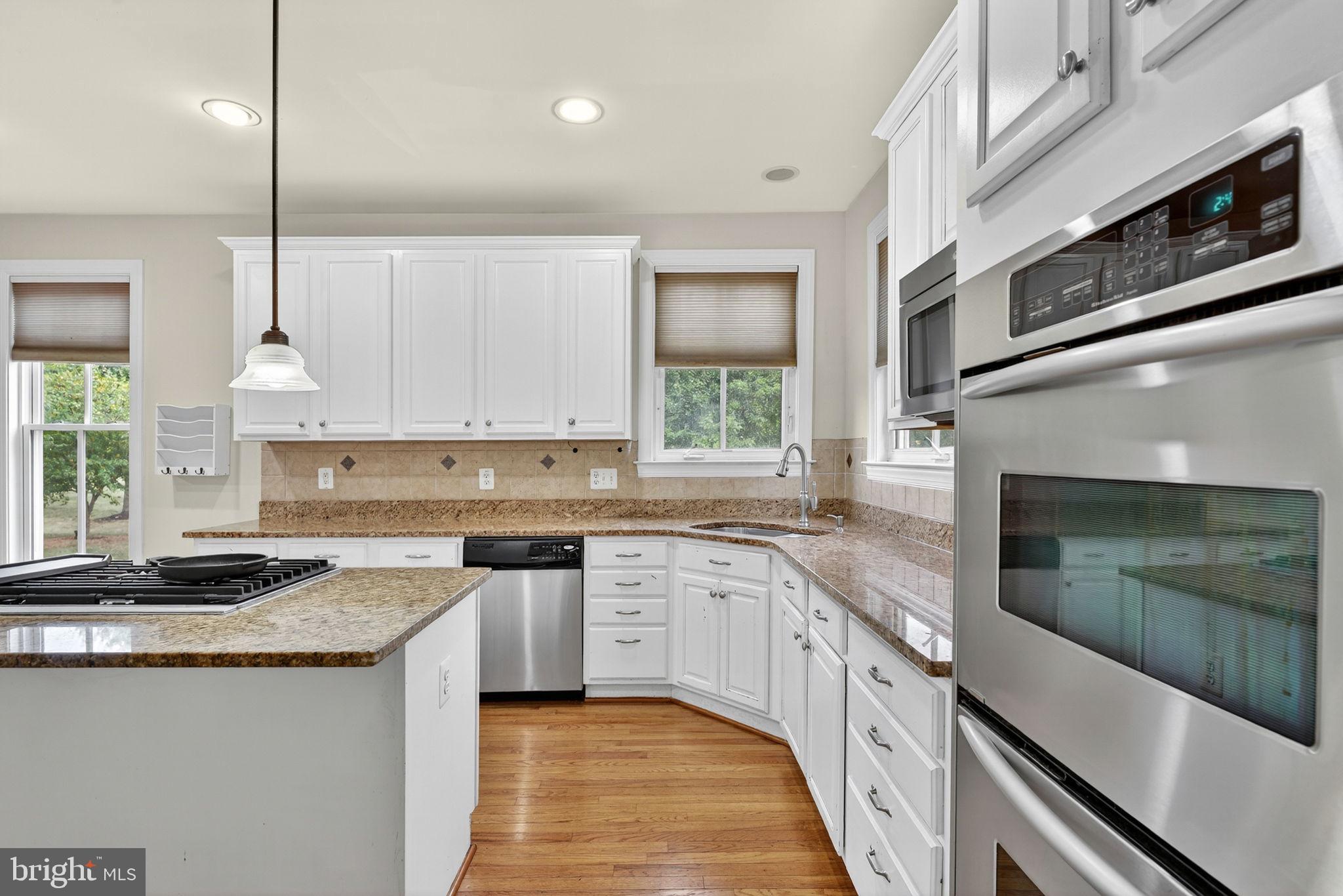 NEW BRISTOW VILLAGE - Residential