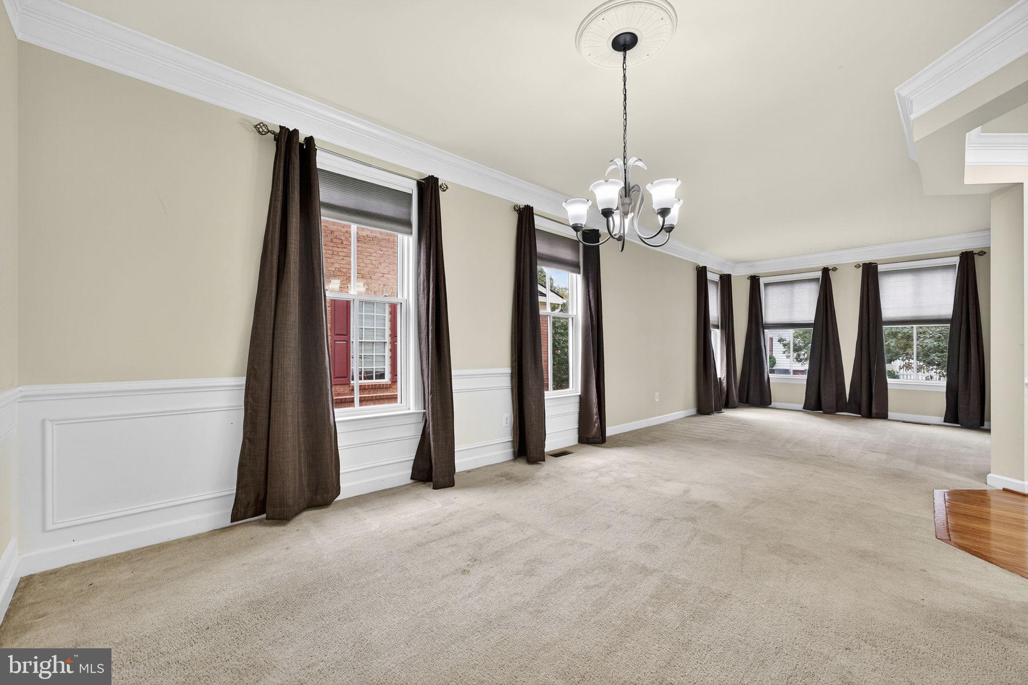 NEW BRISTOW VILLAGE - Residential