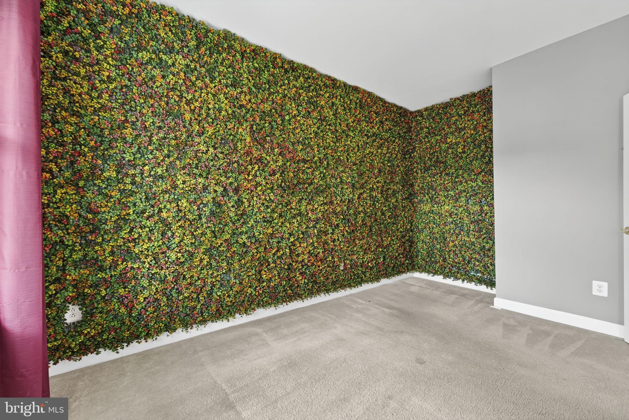 NEW BRISTOW VILLAGE - Residential