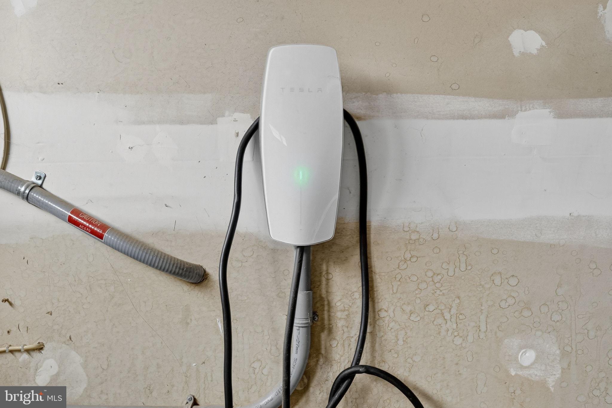 NEW BRISTOW VILLAGE - Residential