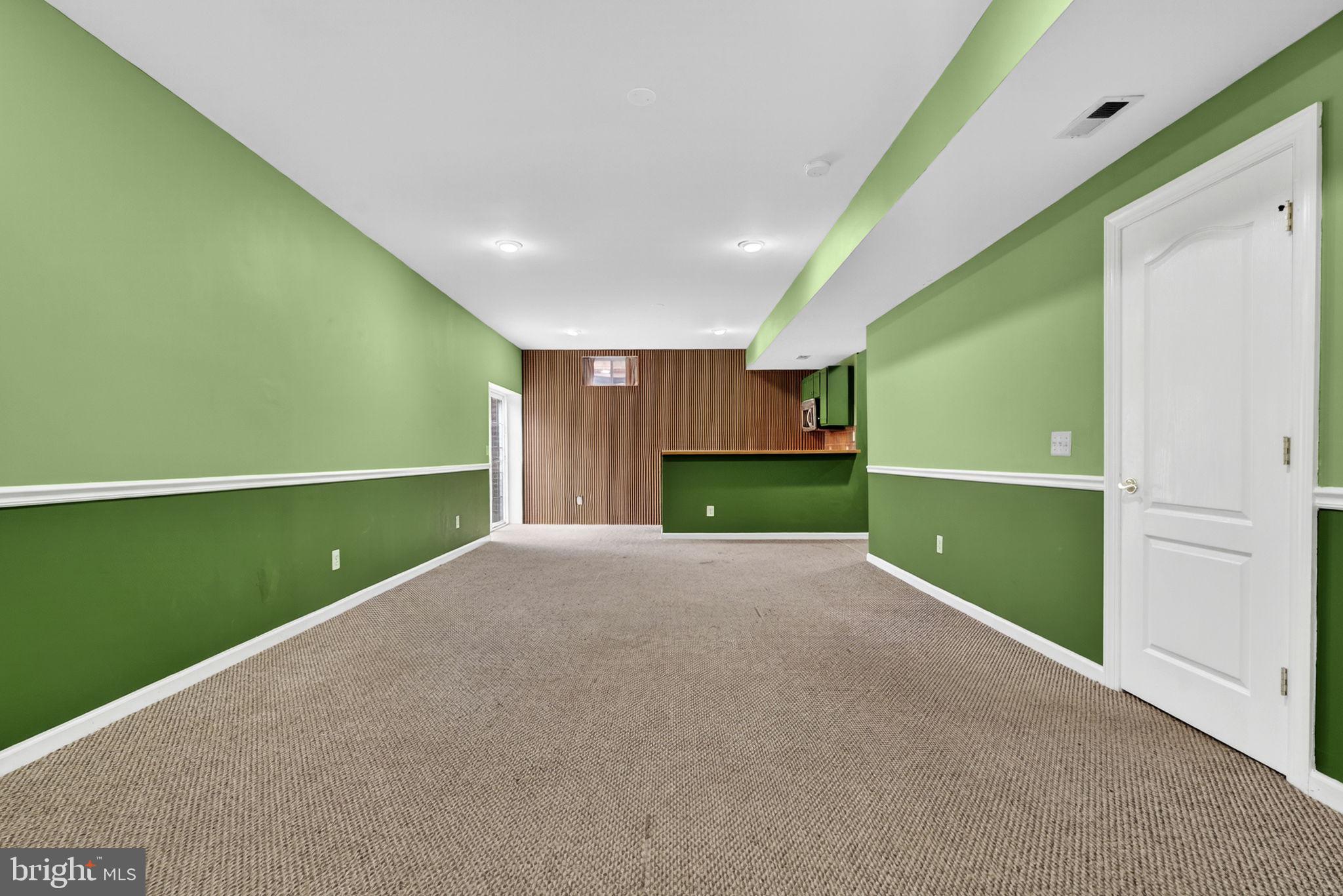 NEW BRISTOW VILLAGE - Residential