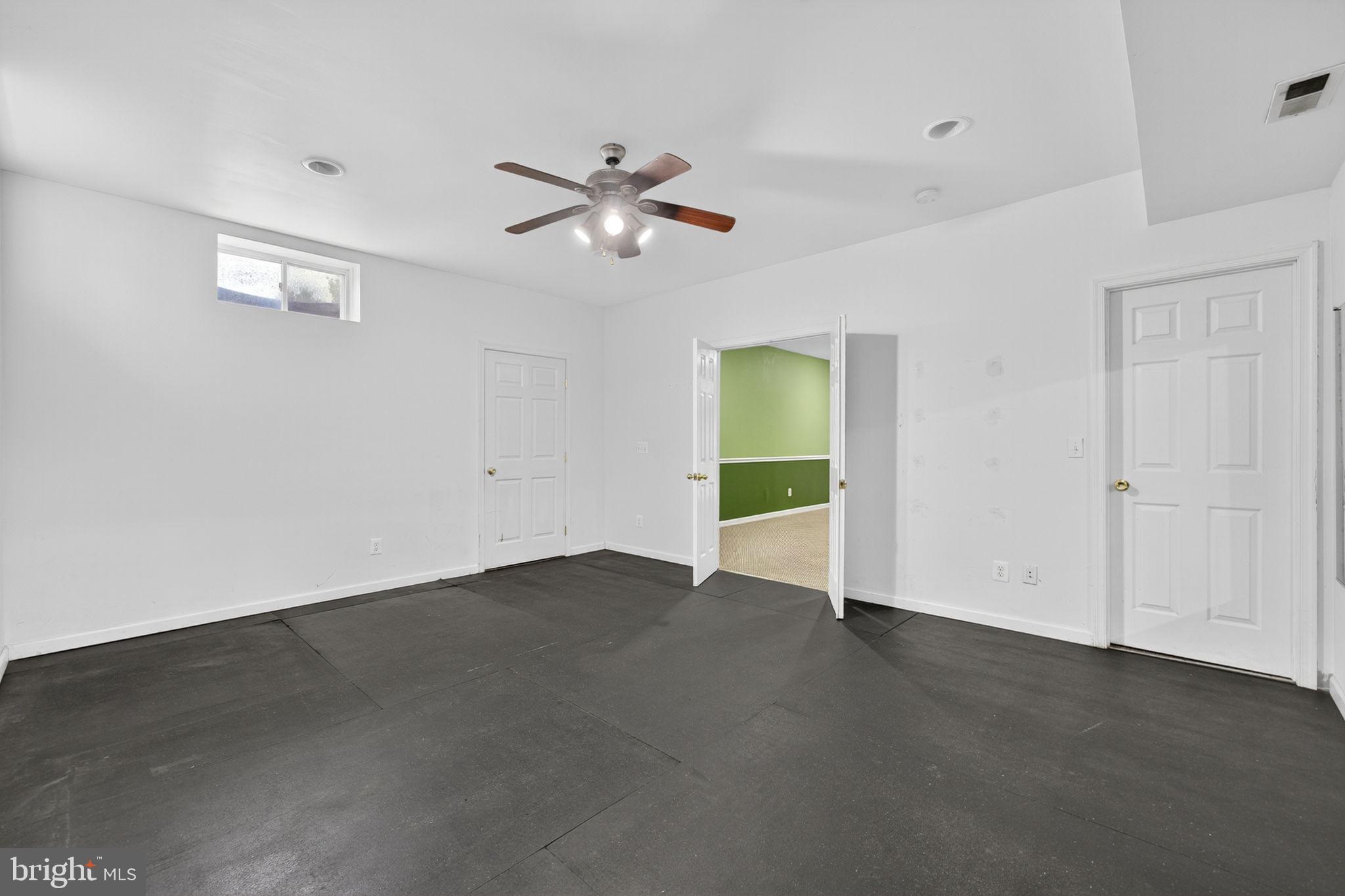 NEW BRISTOW VILLAGE - Residential