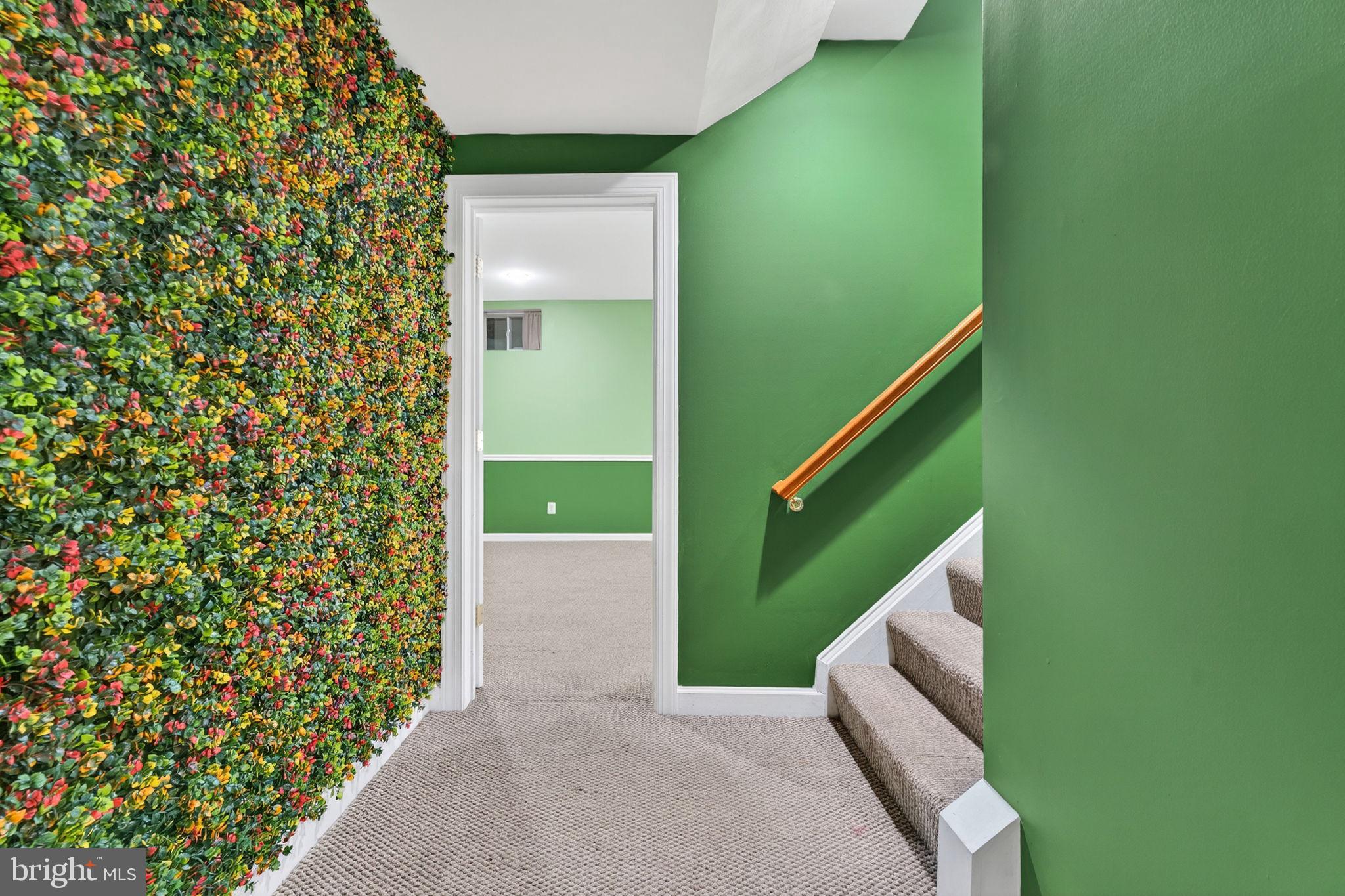 NEW BRISTOW VILLAGE - Residential