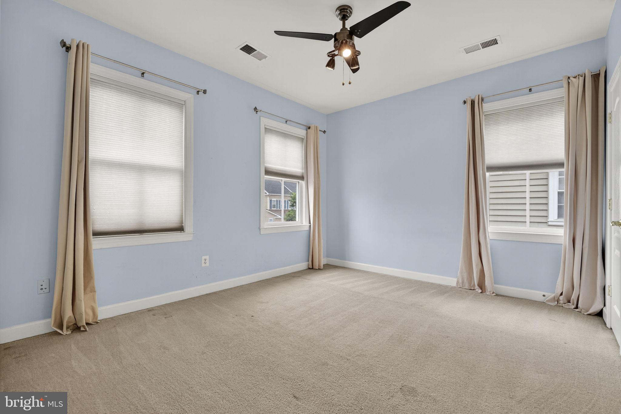 NEW BRISTOW VILLAGE - Residential