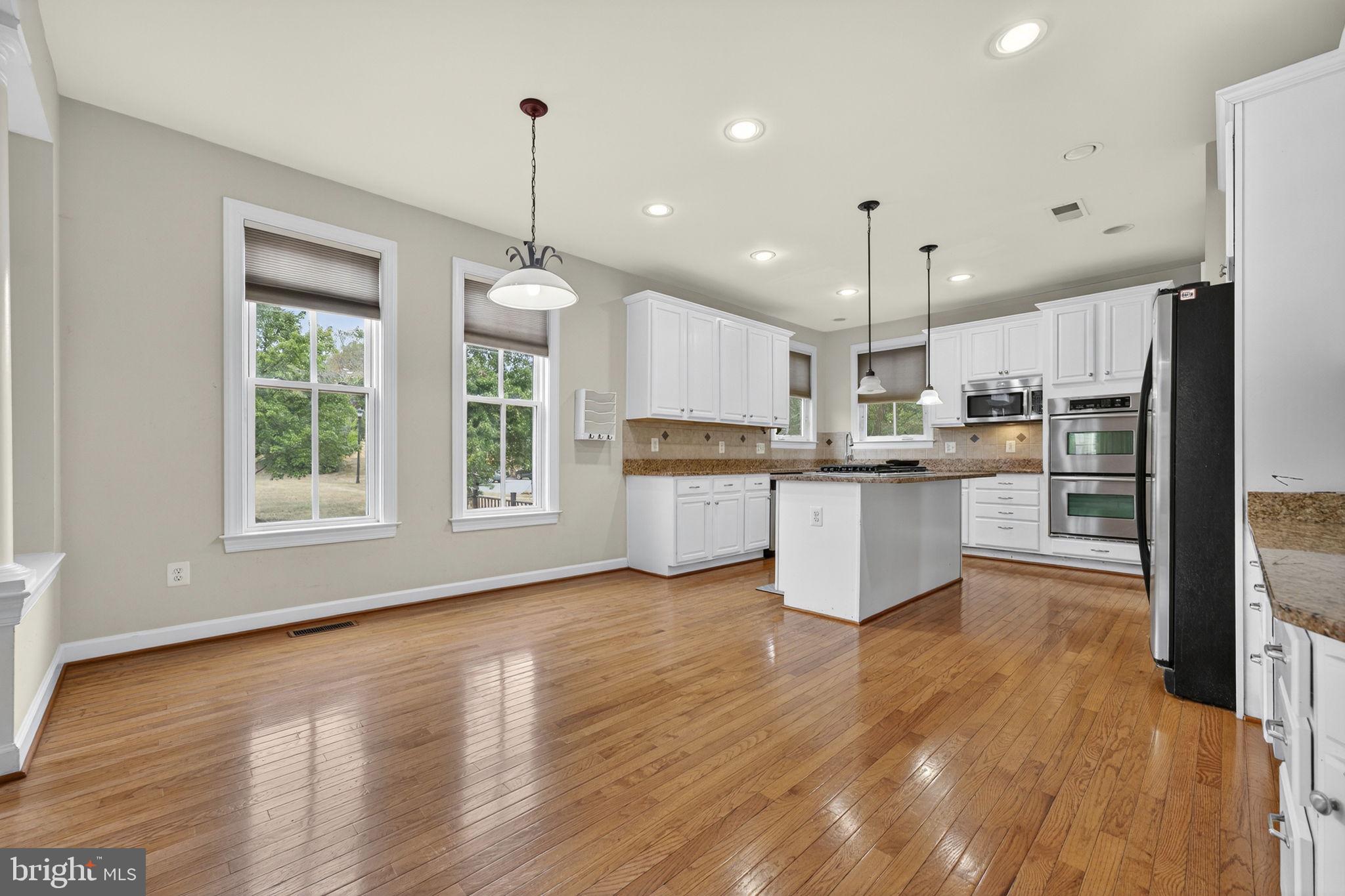 NEW BRISTOW VILLAGE - Residential