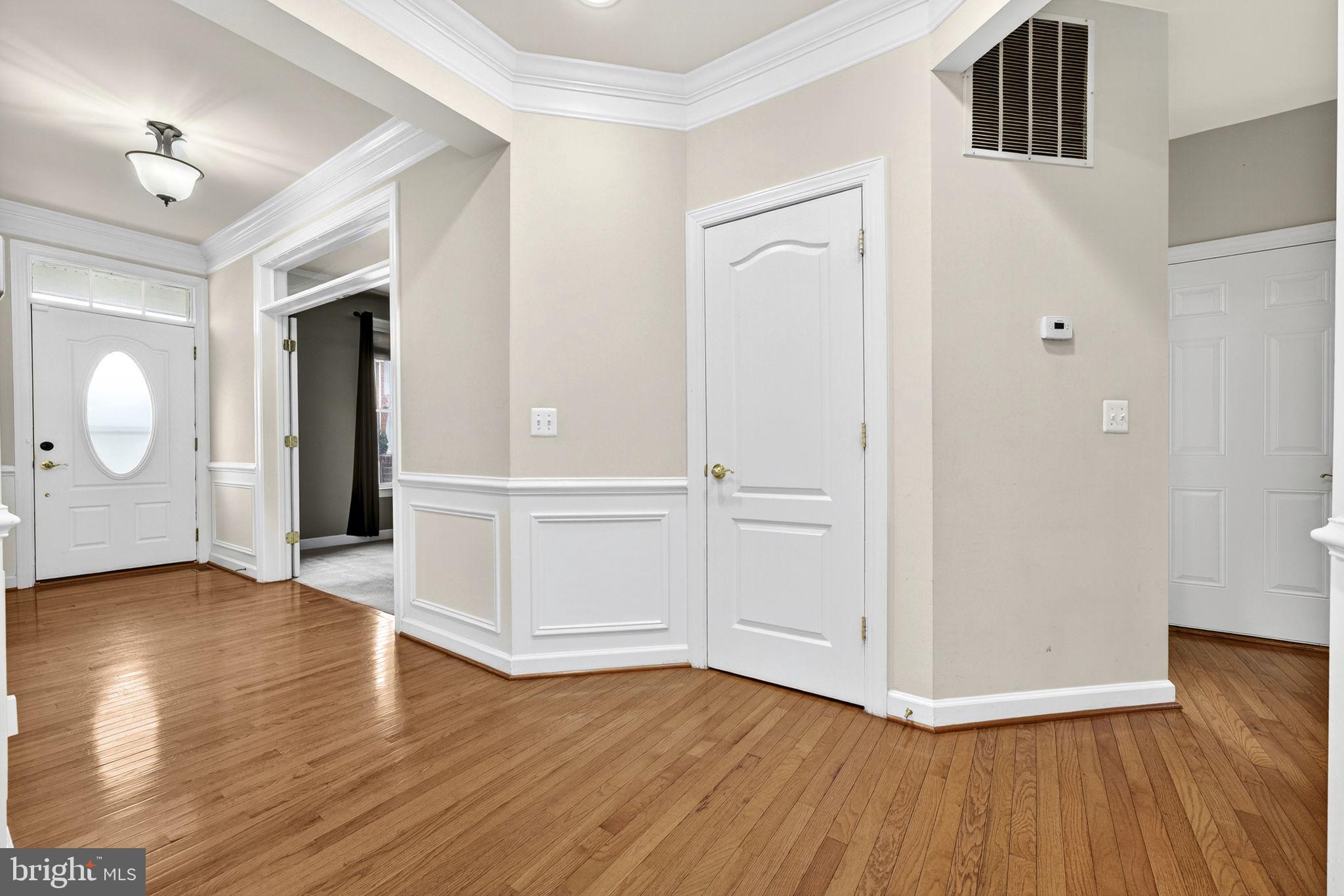 NEW BRISTOW VILLAGE - Residential