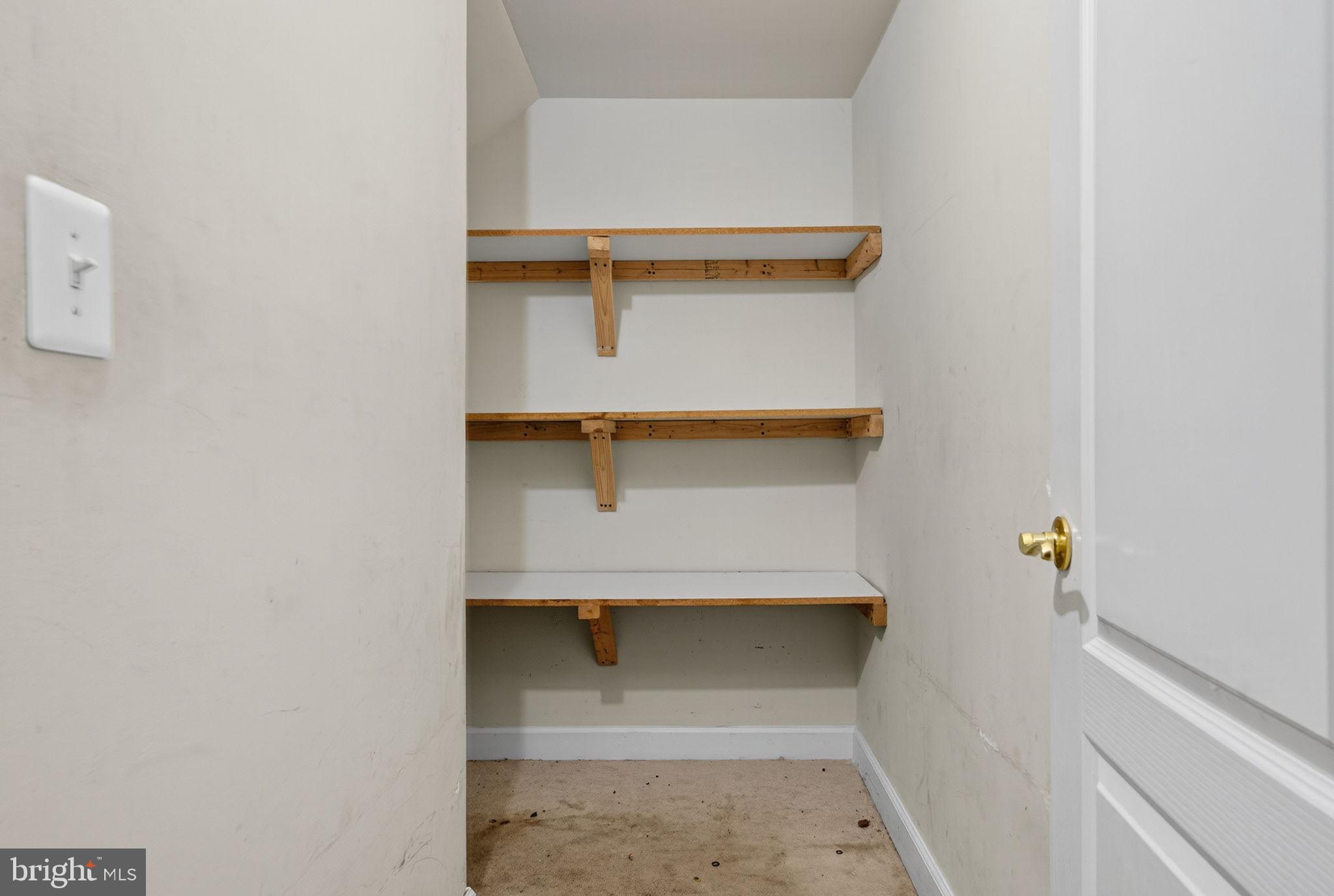 NEW BRISTOW VILLAGE - Residential