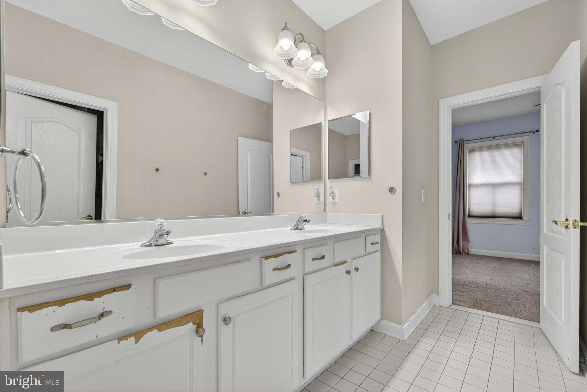 NEW BRISTOW VILLAGE - Residential