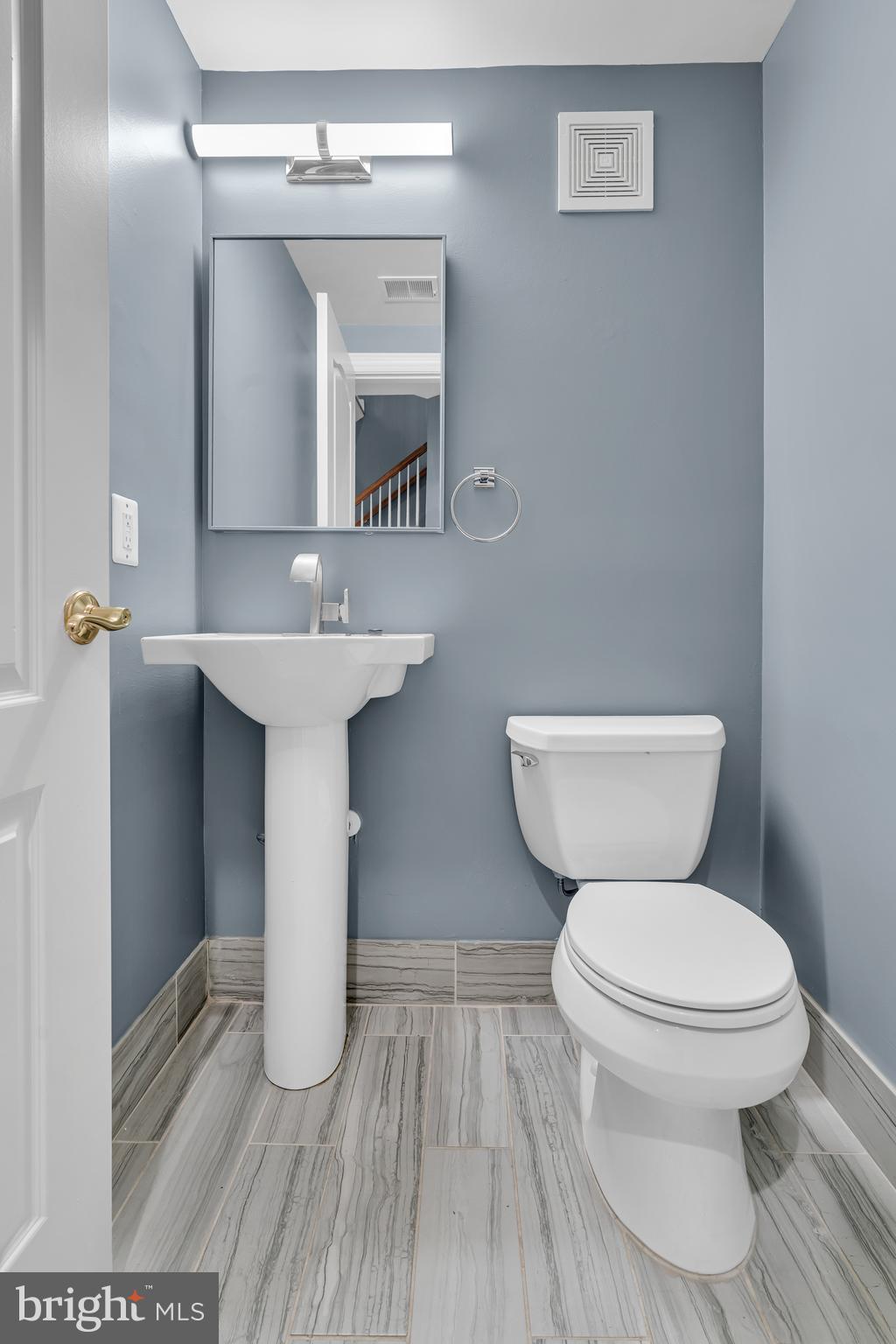 HUNTING RIDGE - Residential Lease