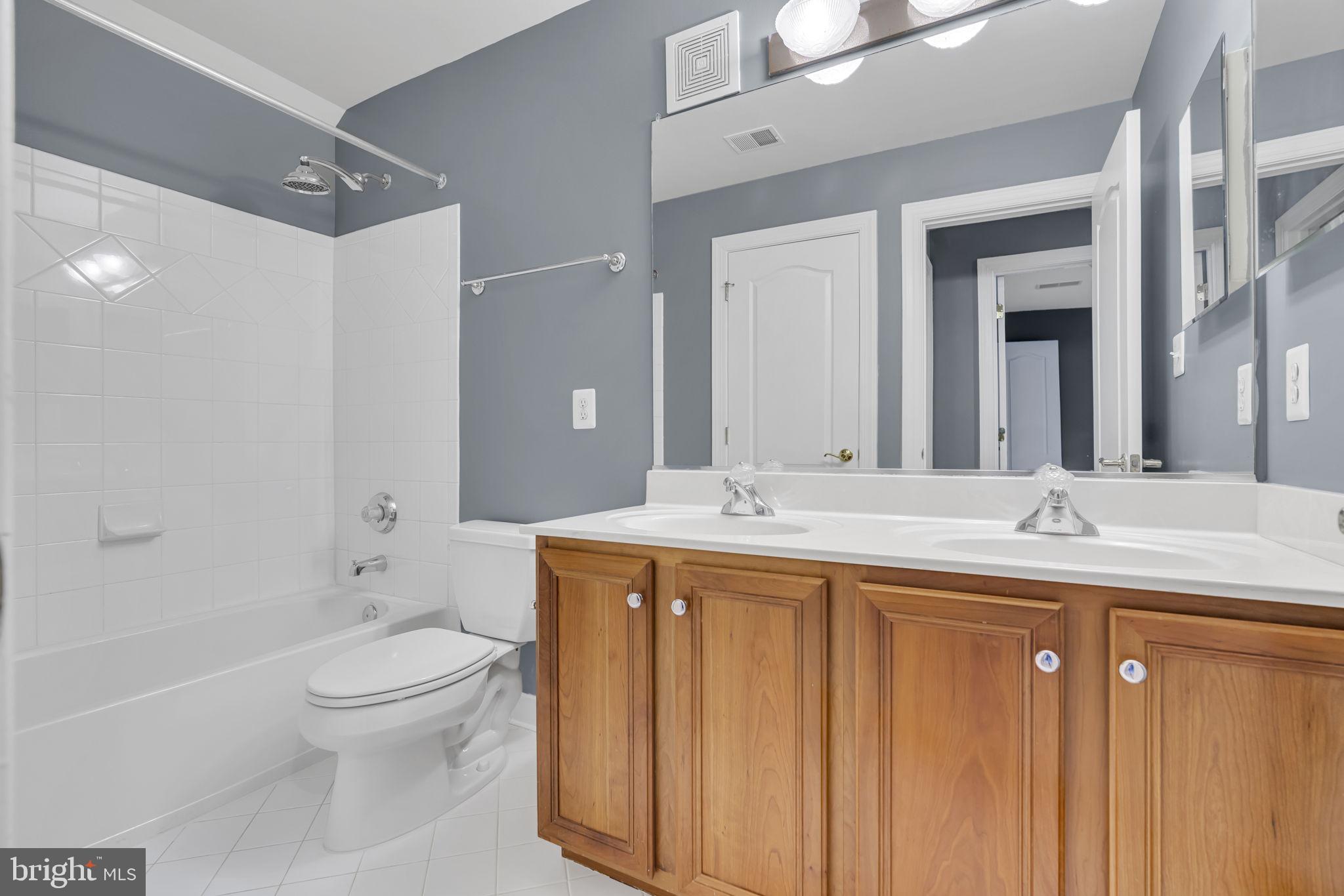 HUNTING RIDGE - Residential Lease