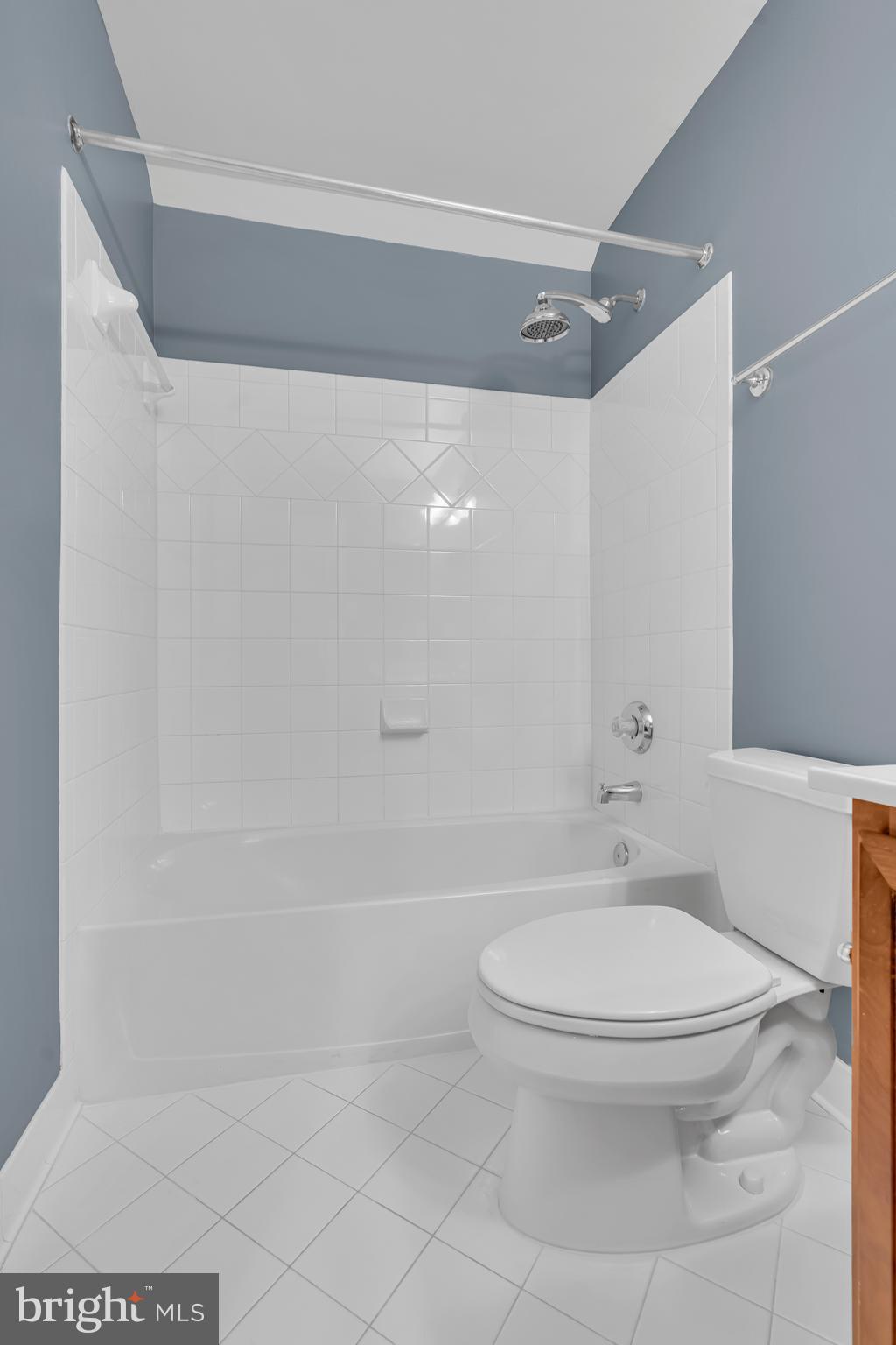 HUNTING RIDGE - Residential Lease