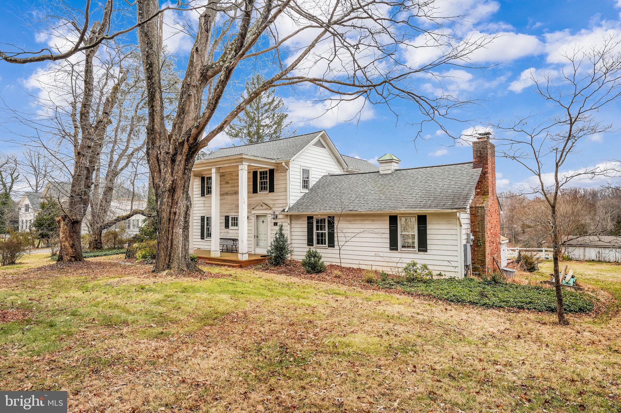 SPRING HILL - Residential