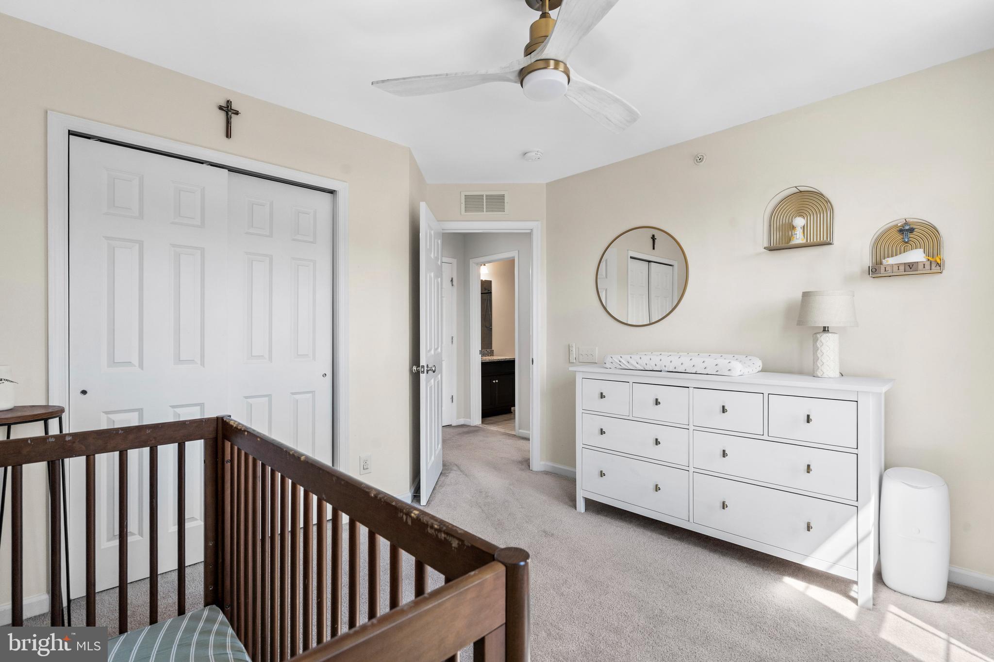 TALL OAKS - Residential