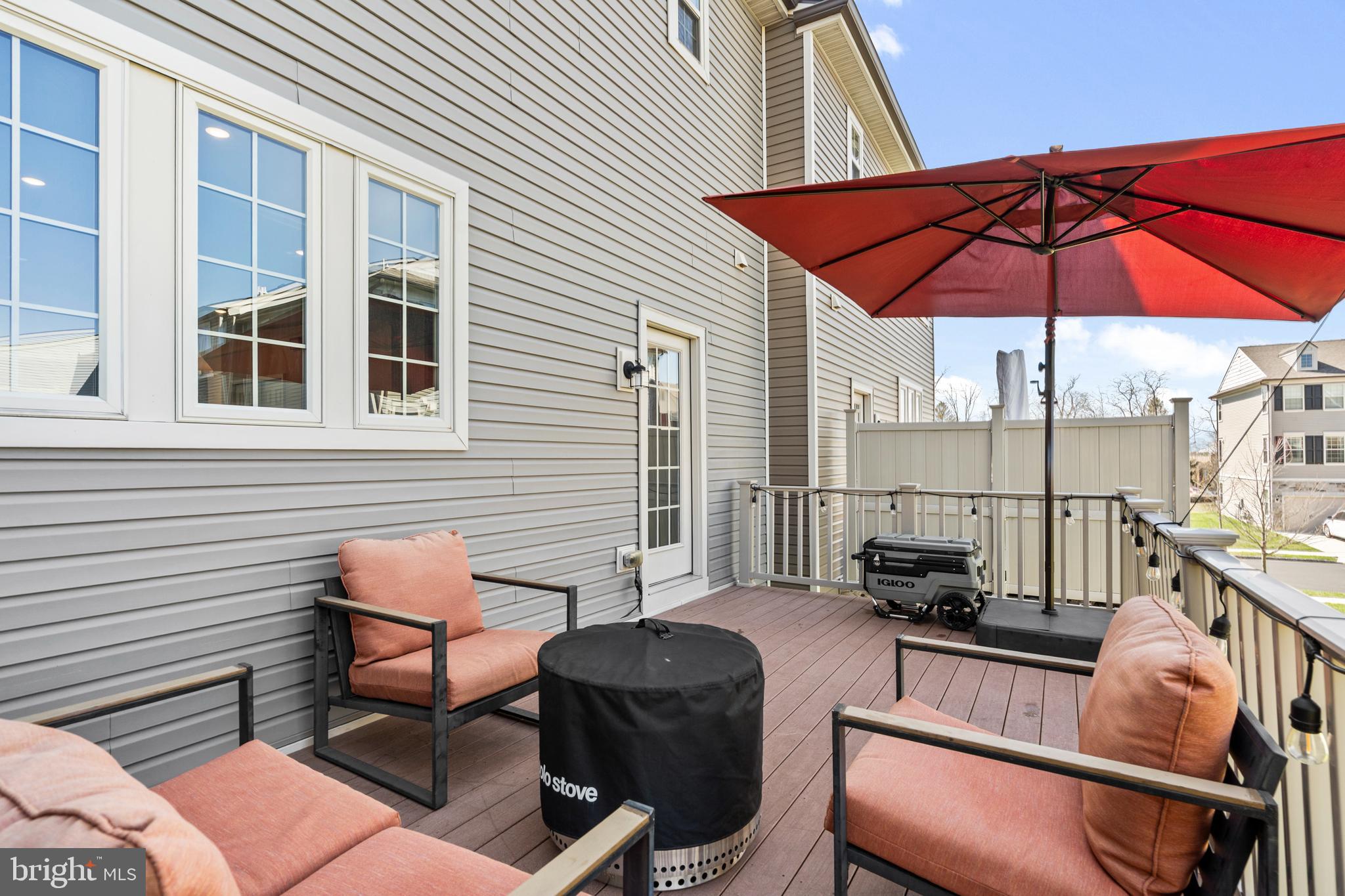 TALL OAKS - Residential