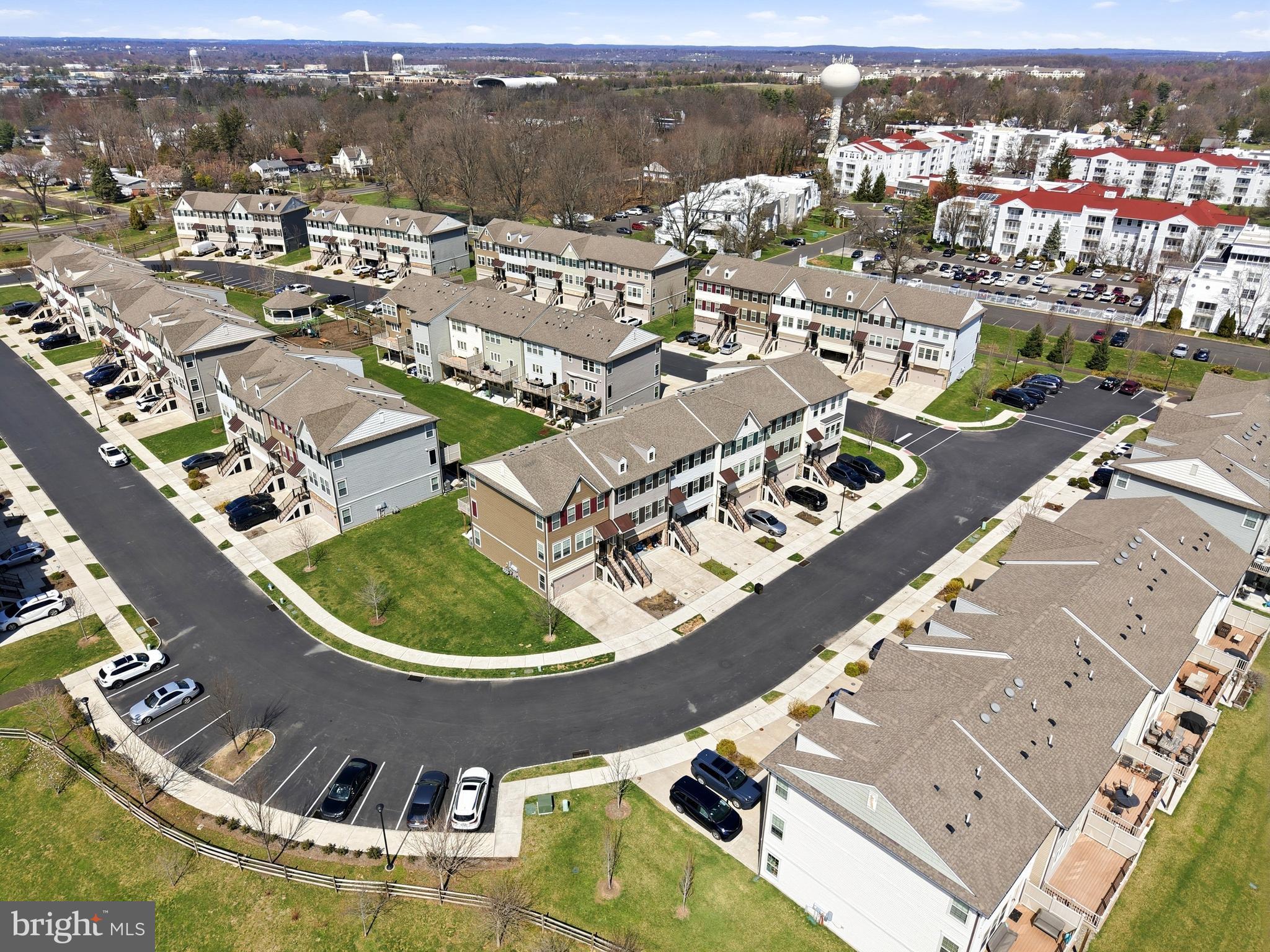 TALL OAKS - Residential