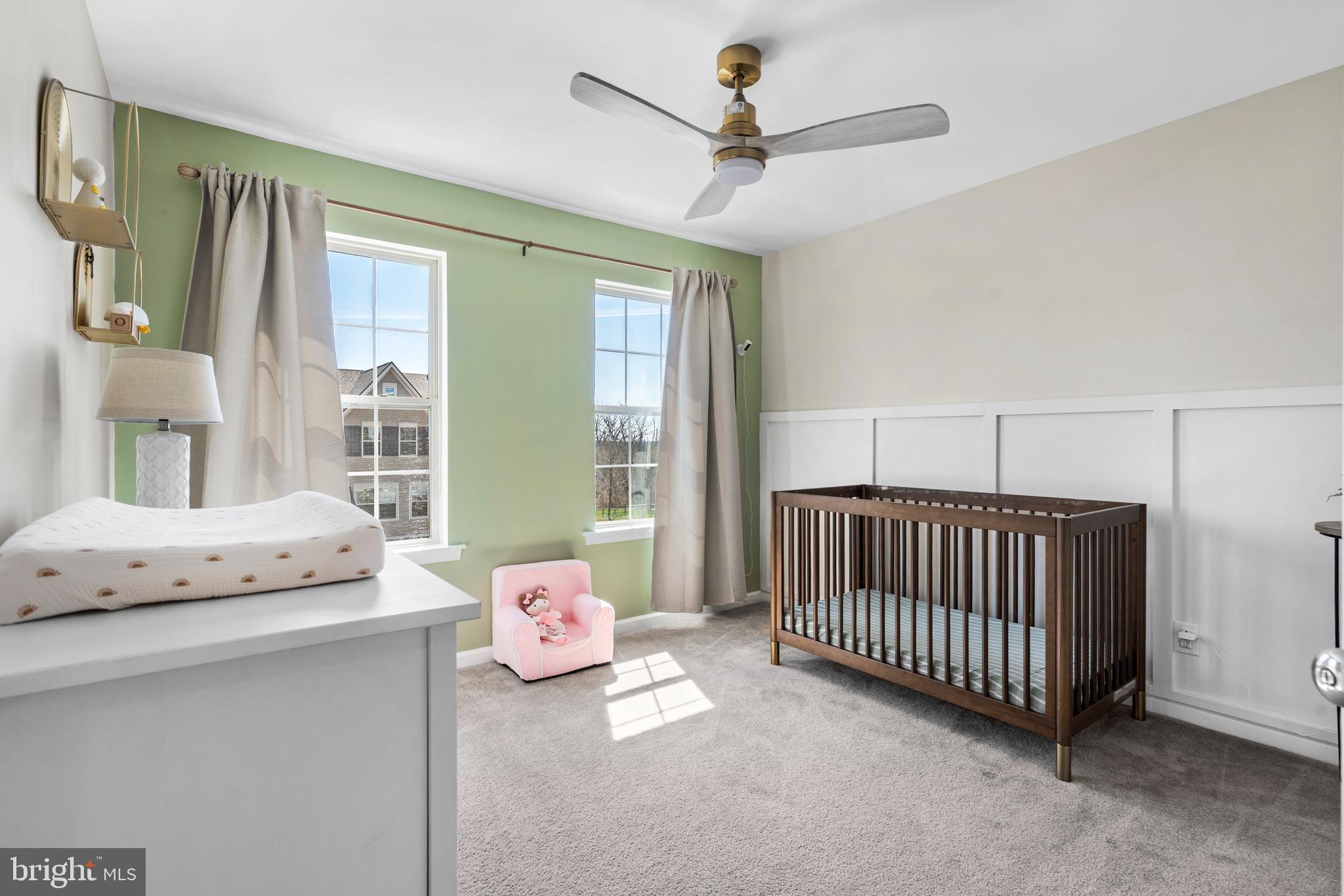 TALL OAKS - Residential