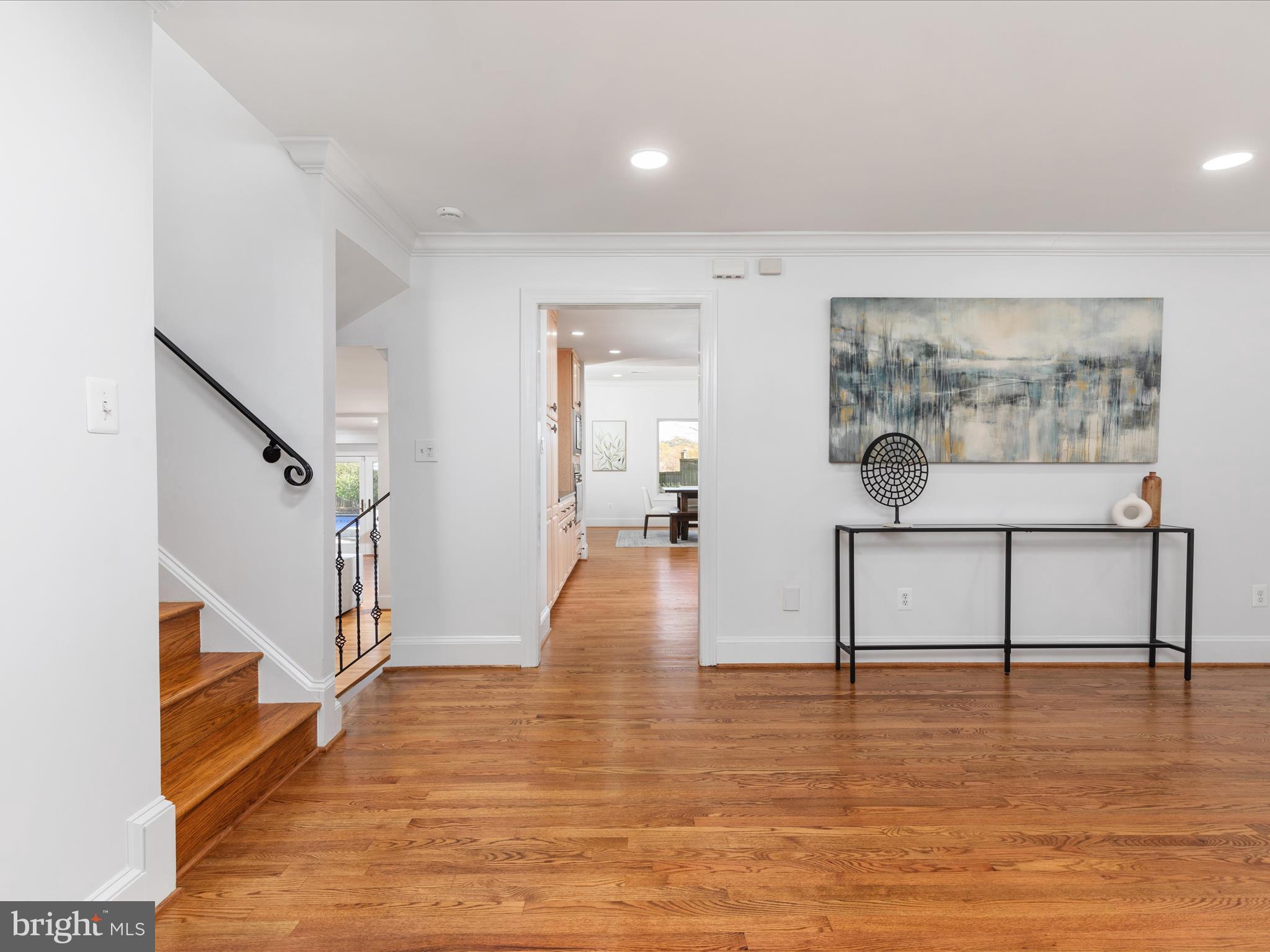 LANGLEY OAKS - Residential