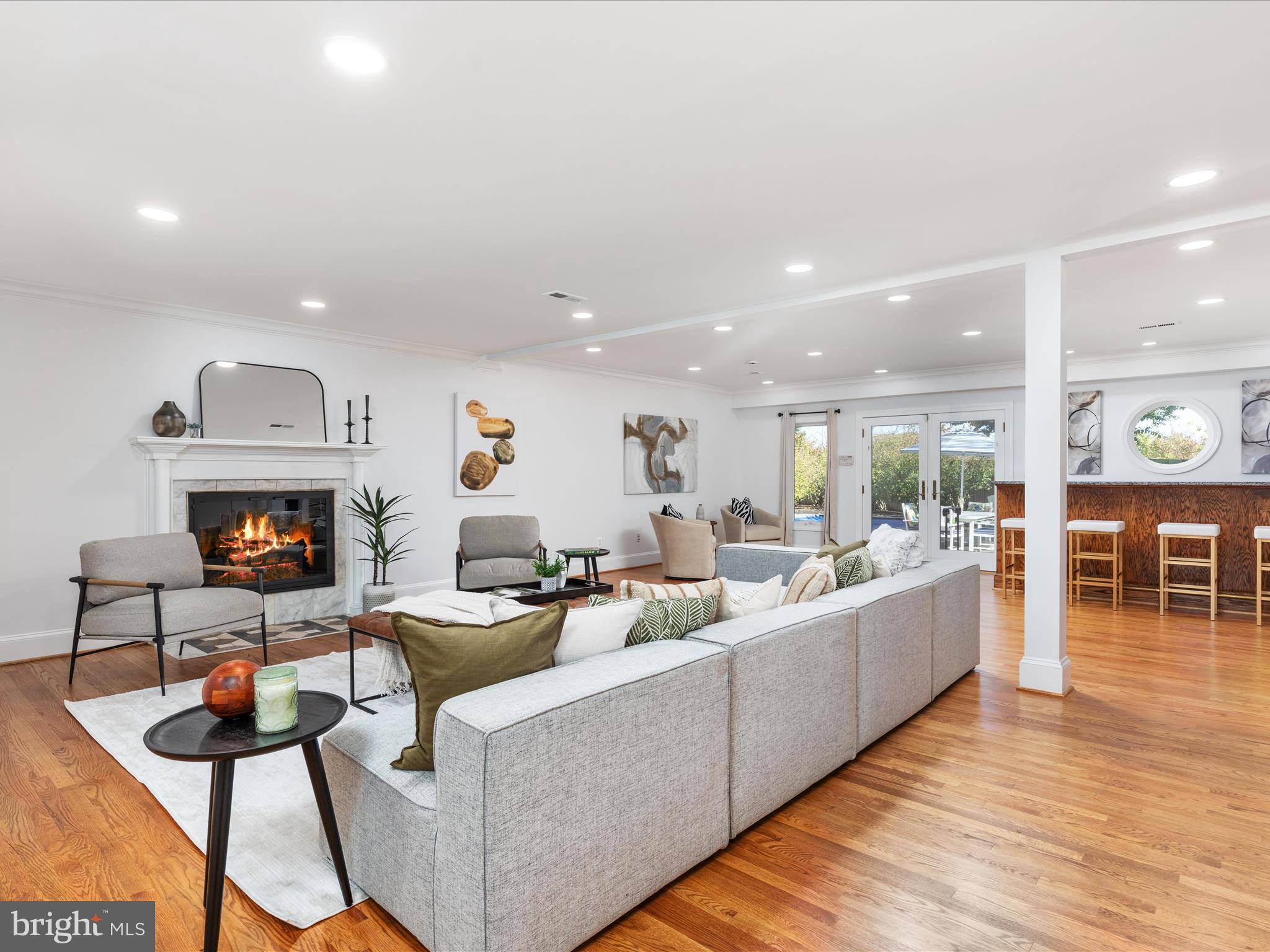 LANGLEY OAKS - Residential