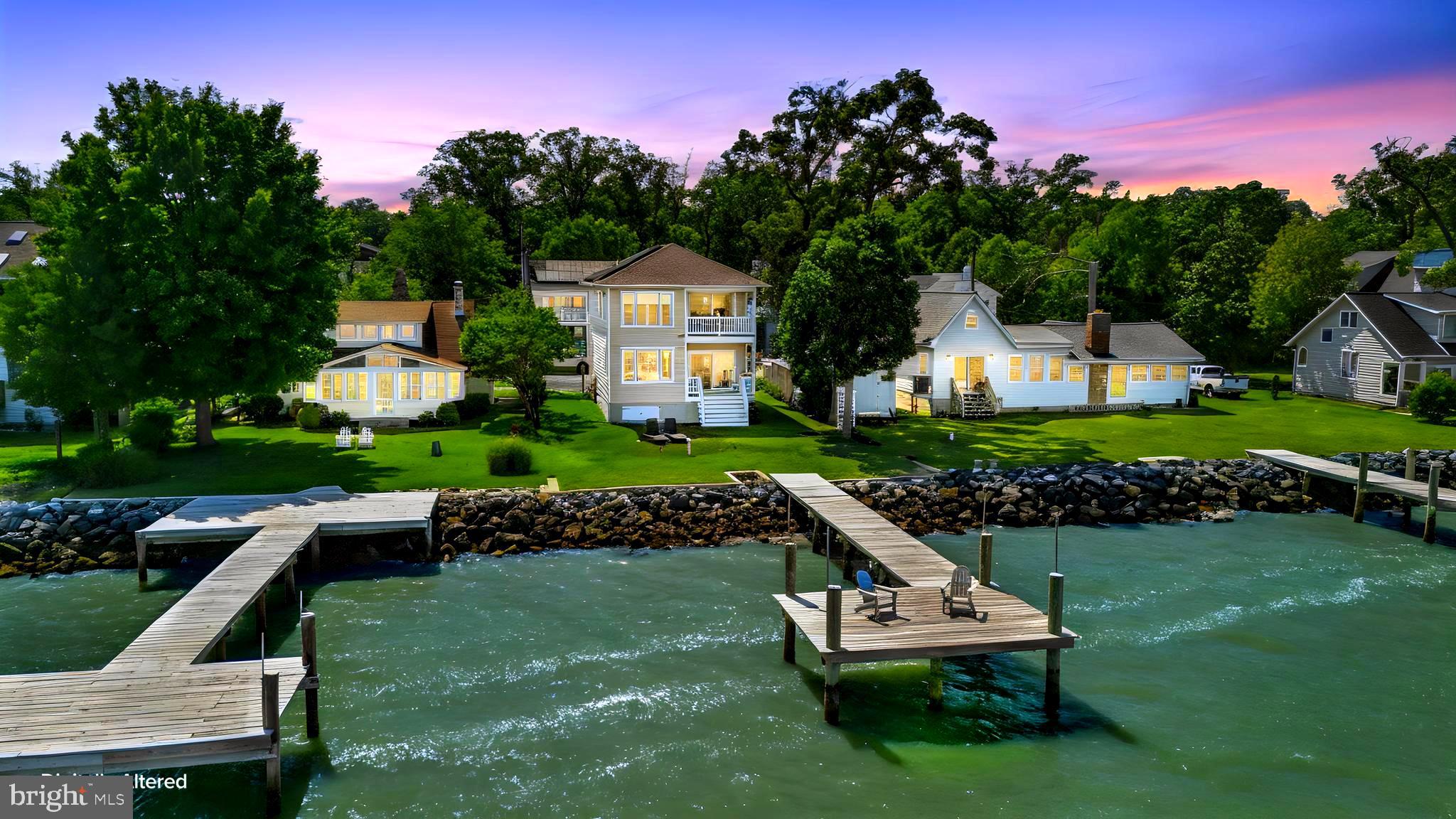 4721 OAK ROAD