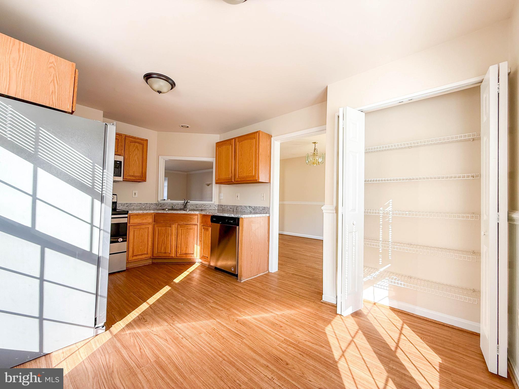 PLEASANT HILLS - Residential Lease