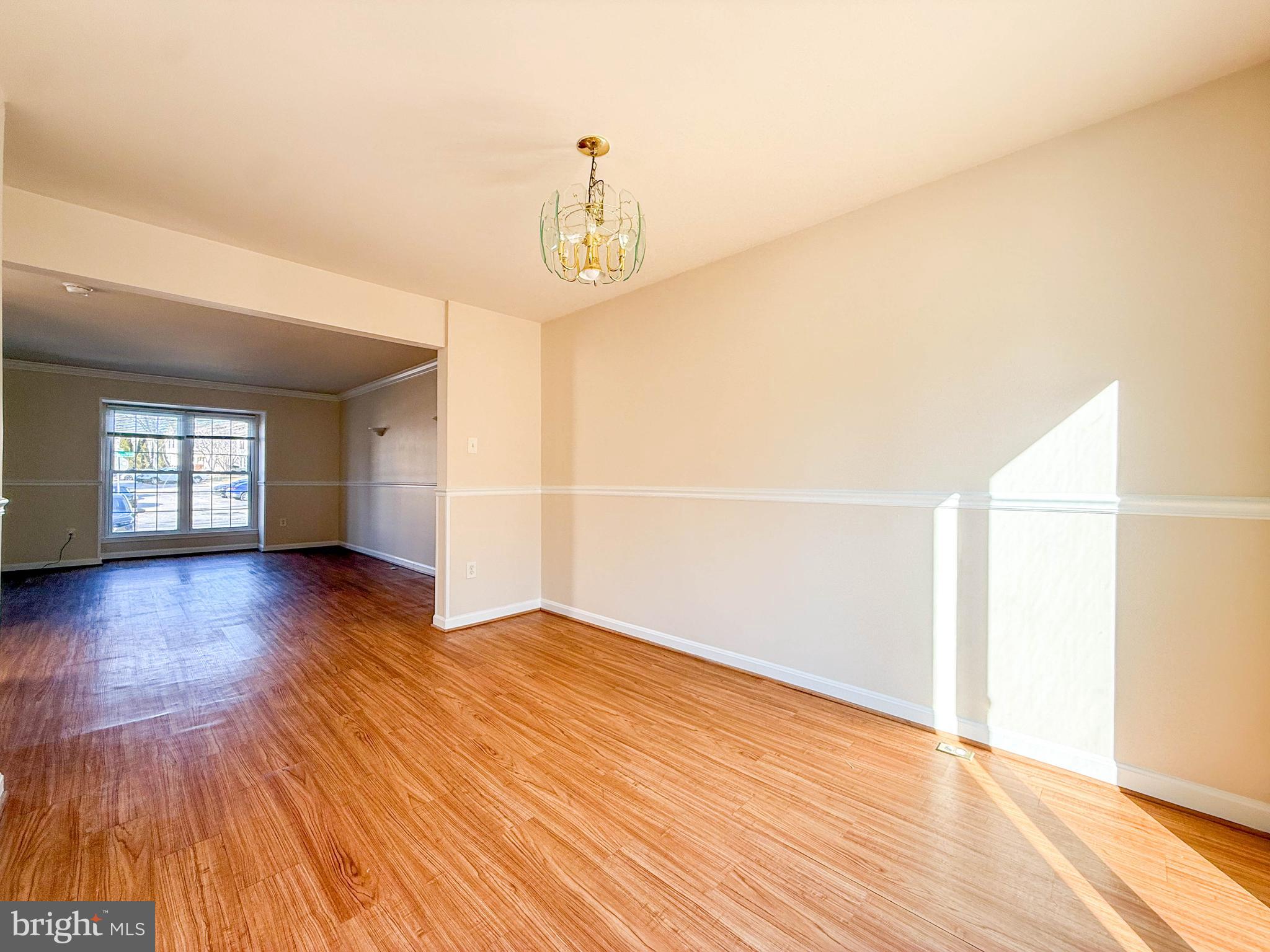 PLEASANT HILLS - Residential Lease