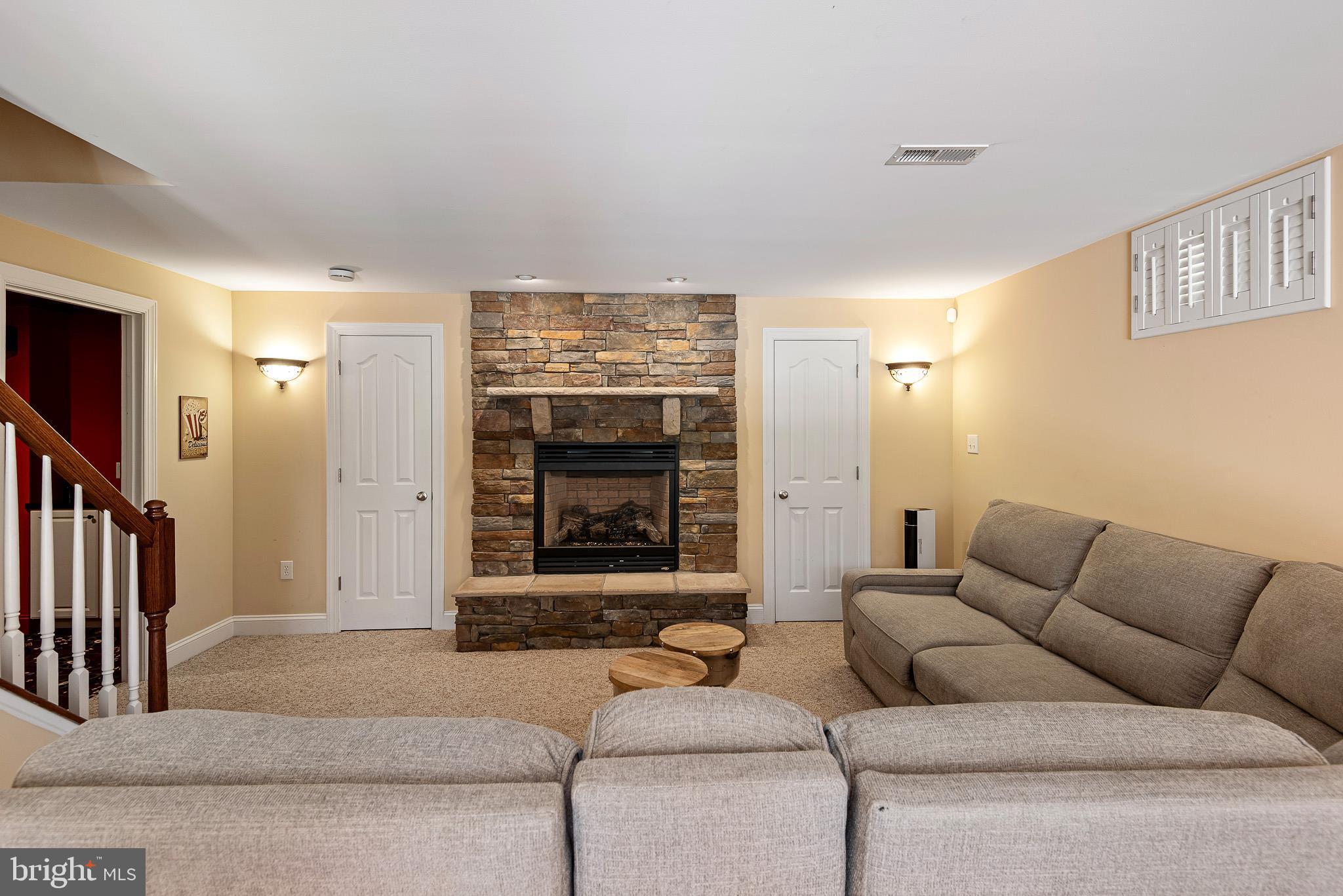 WOODHOLME - Residential