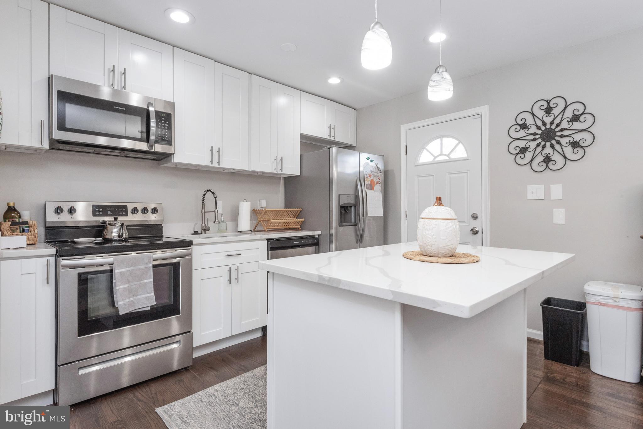 KENMOOR - Residential