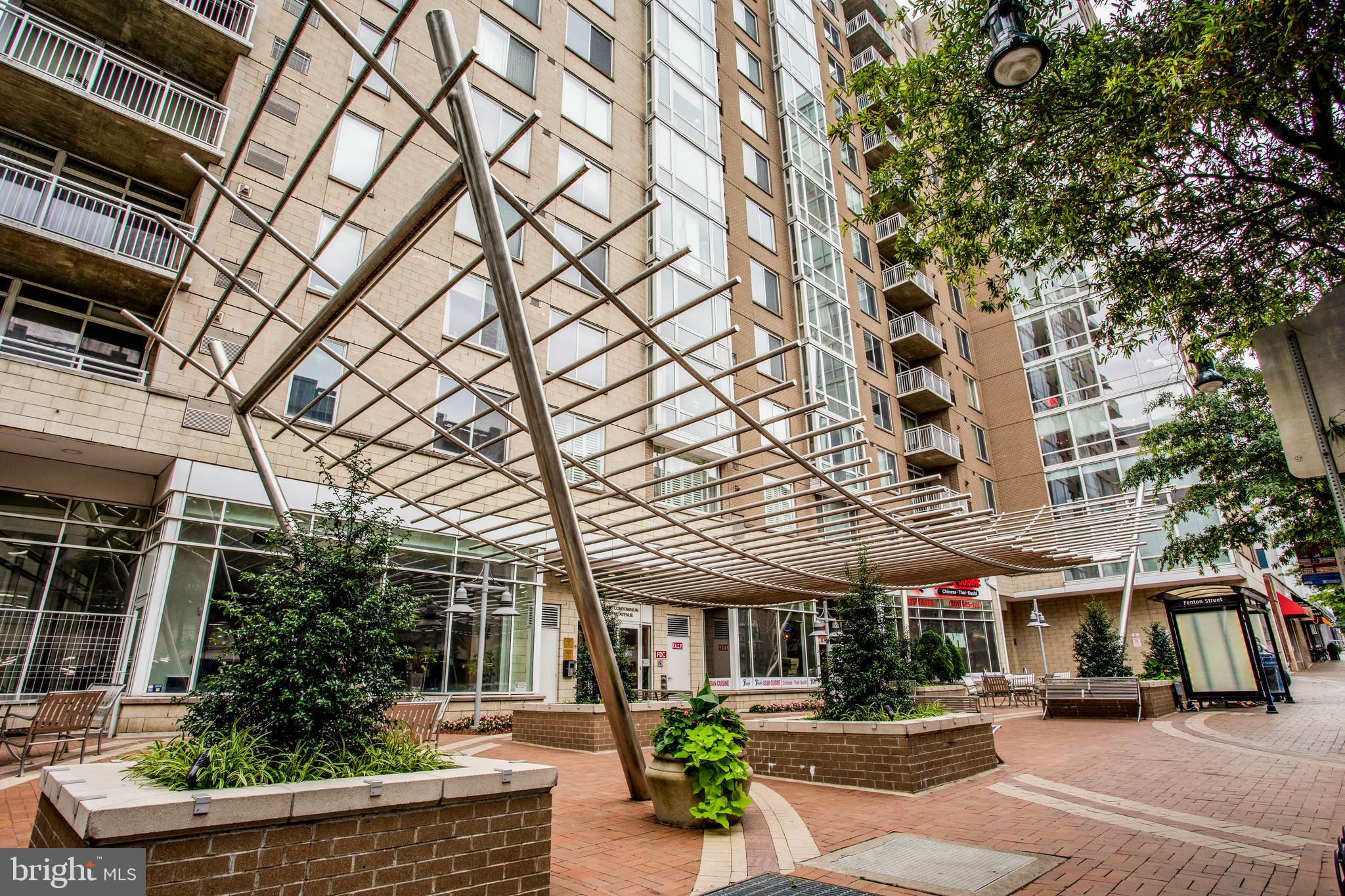 CRESCENT - Residential Lease