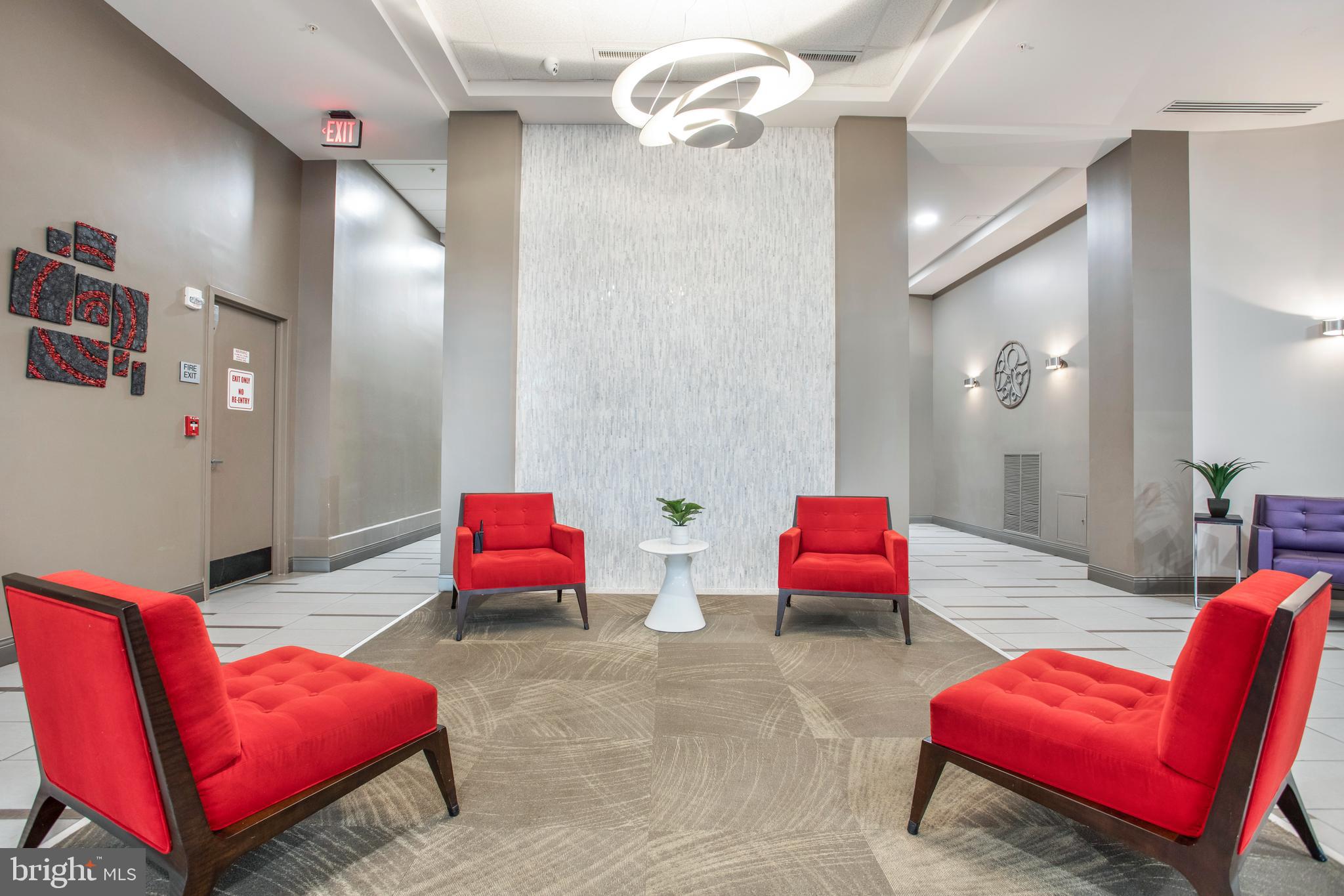 CRESCENT - Residential Lease