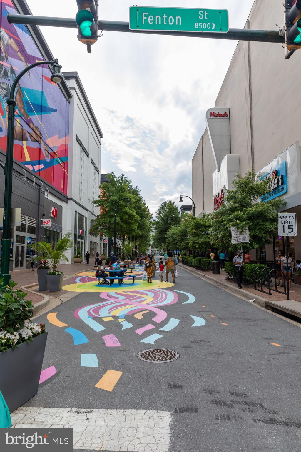 CRESCENT - Residential Lease