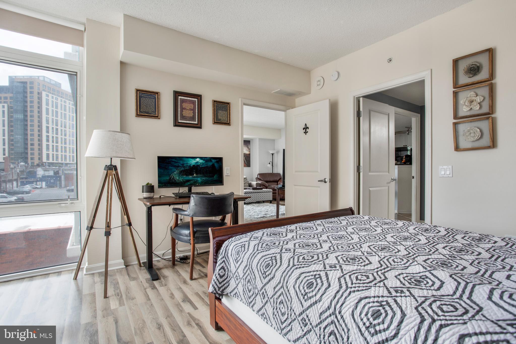 CRESCENT - Residential Lease