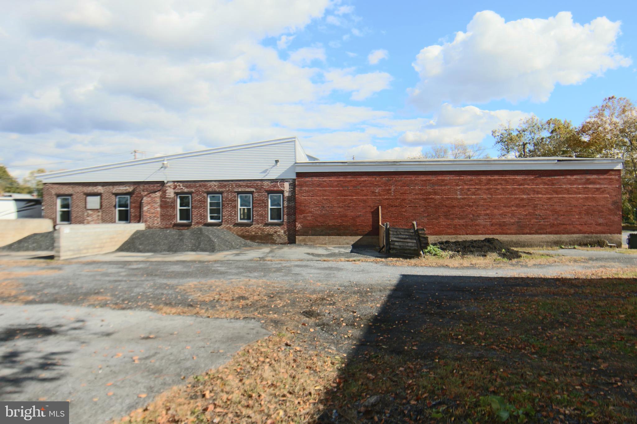 MIDDLETOWN BOROUGH - Commercial Sale