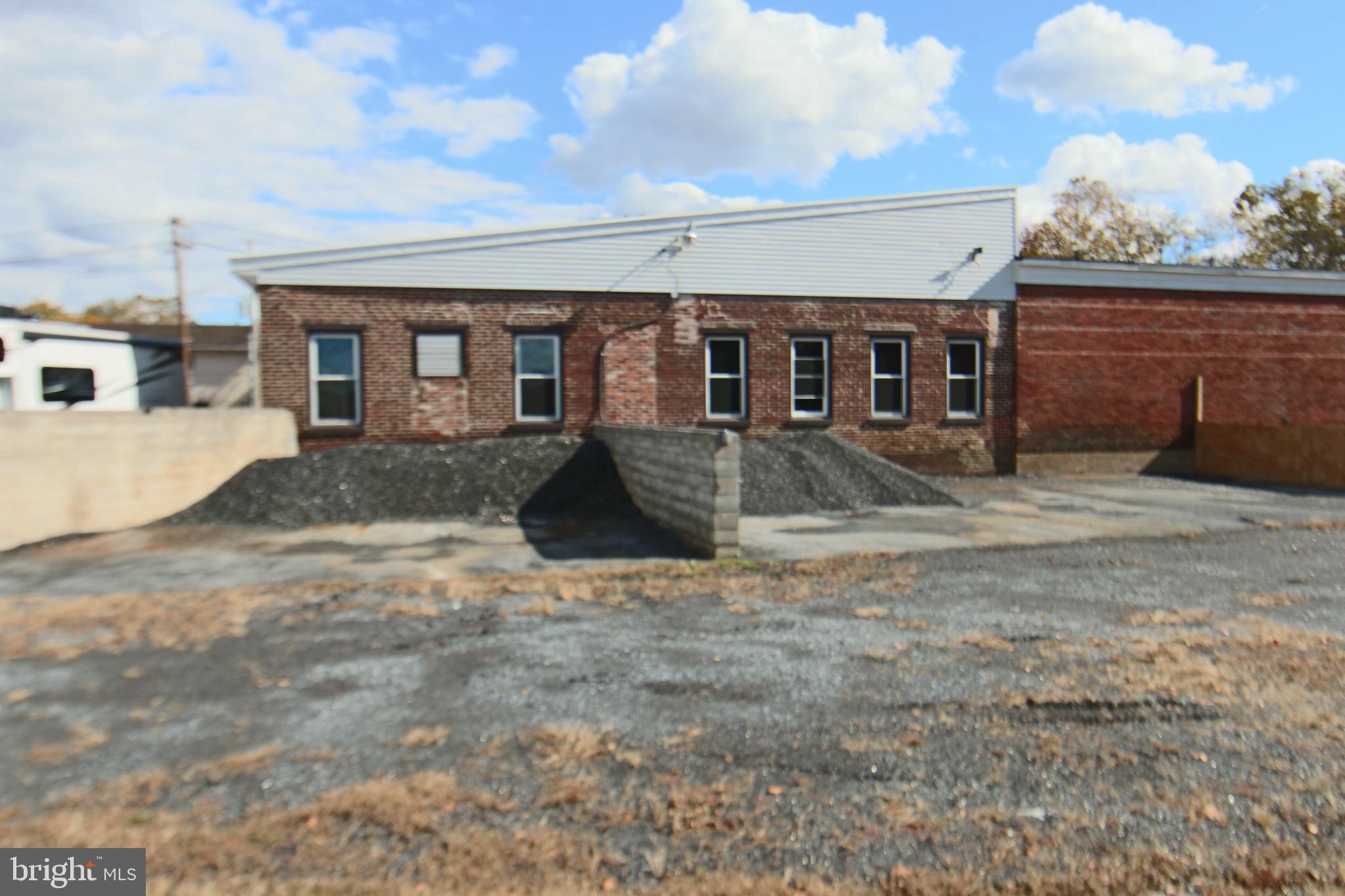 MIDDLETOWN BOROUGH - Commercial Sale