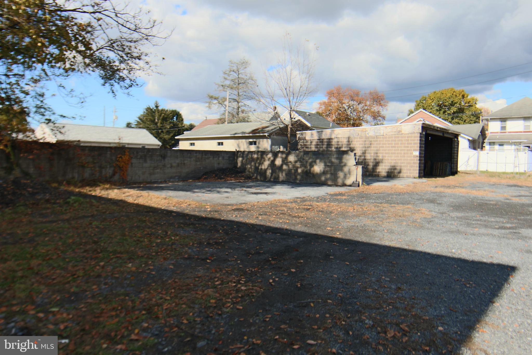 MIDDLETOWN BOROUGH - Commercial Sale