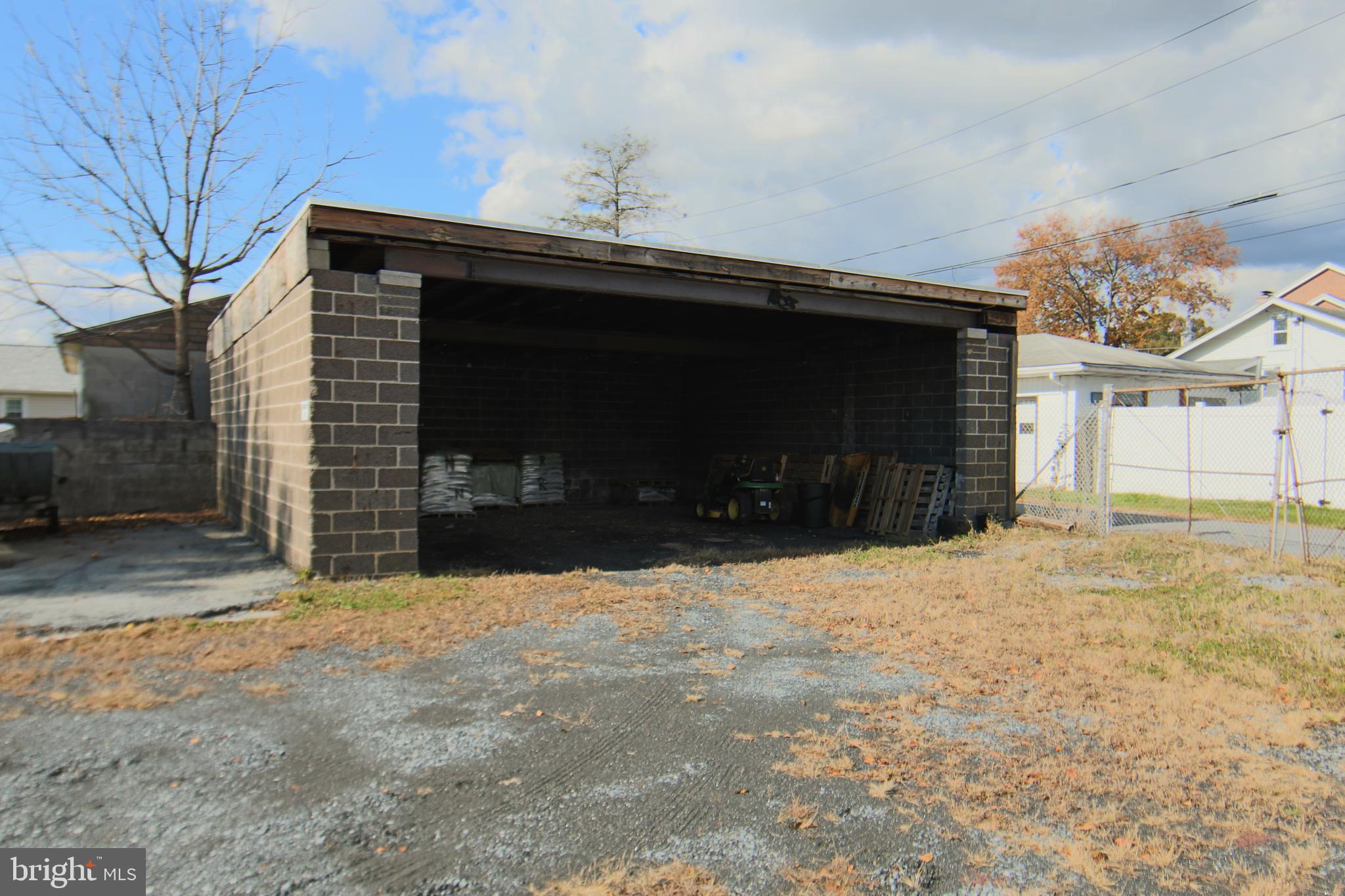 MIDDLETOWN BOROUGH - Commercial Sale