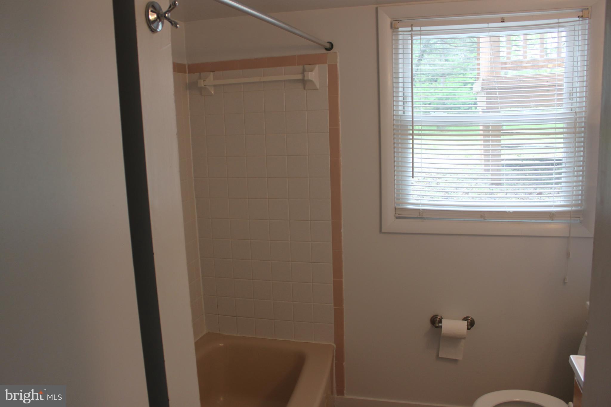 MT VERNON VALLEY - Residential Lease