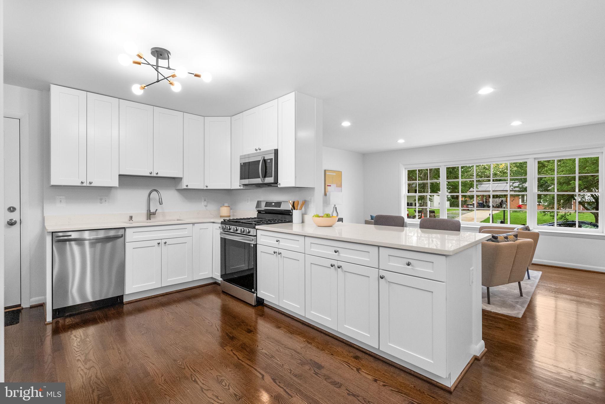 WESTCHESTER ESTATES - Residential