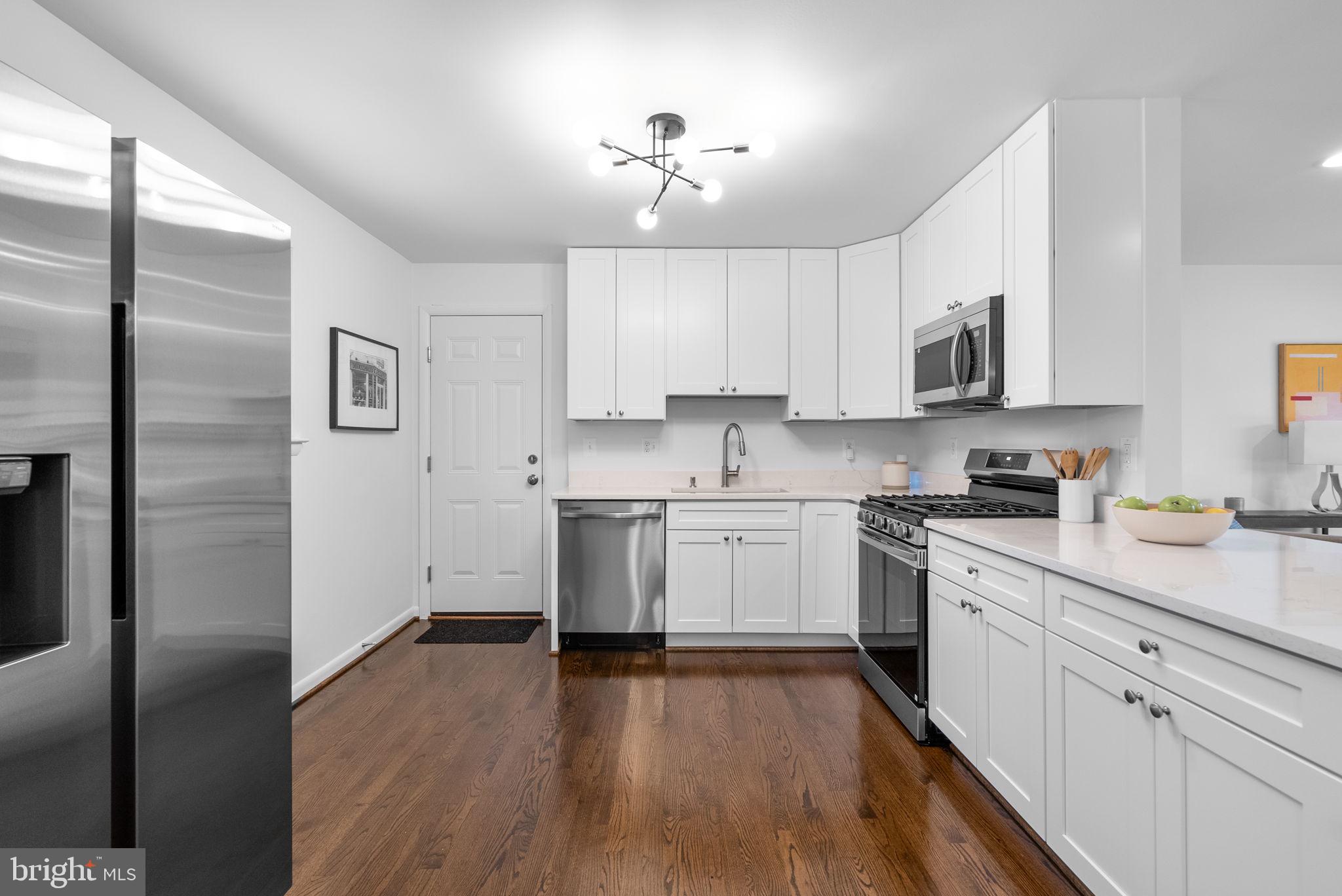 WESTCHESTER ESTATES - Residential