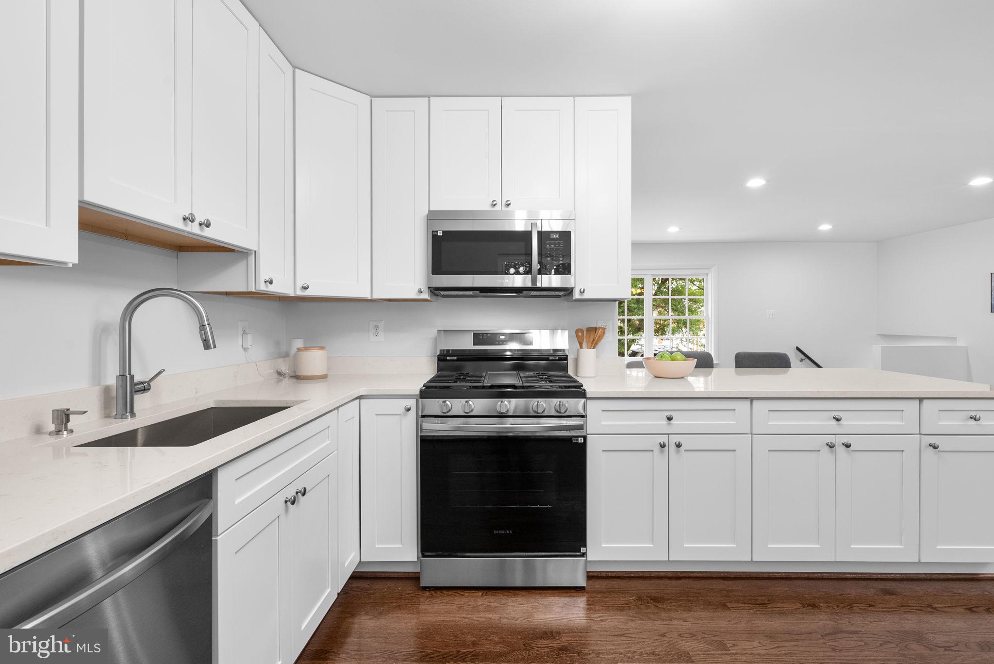 WESTCHESTER ESTATES - Residential