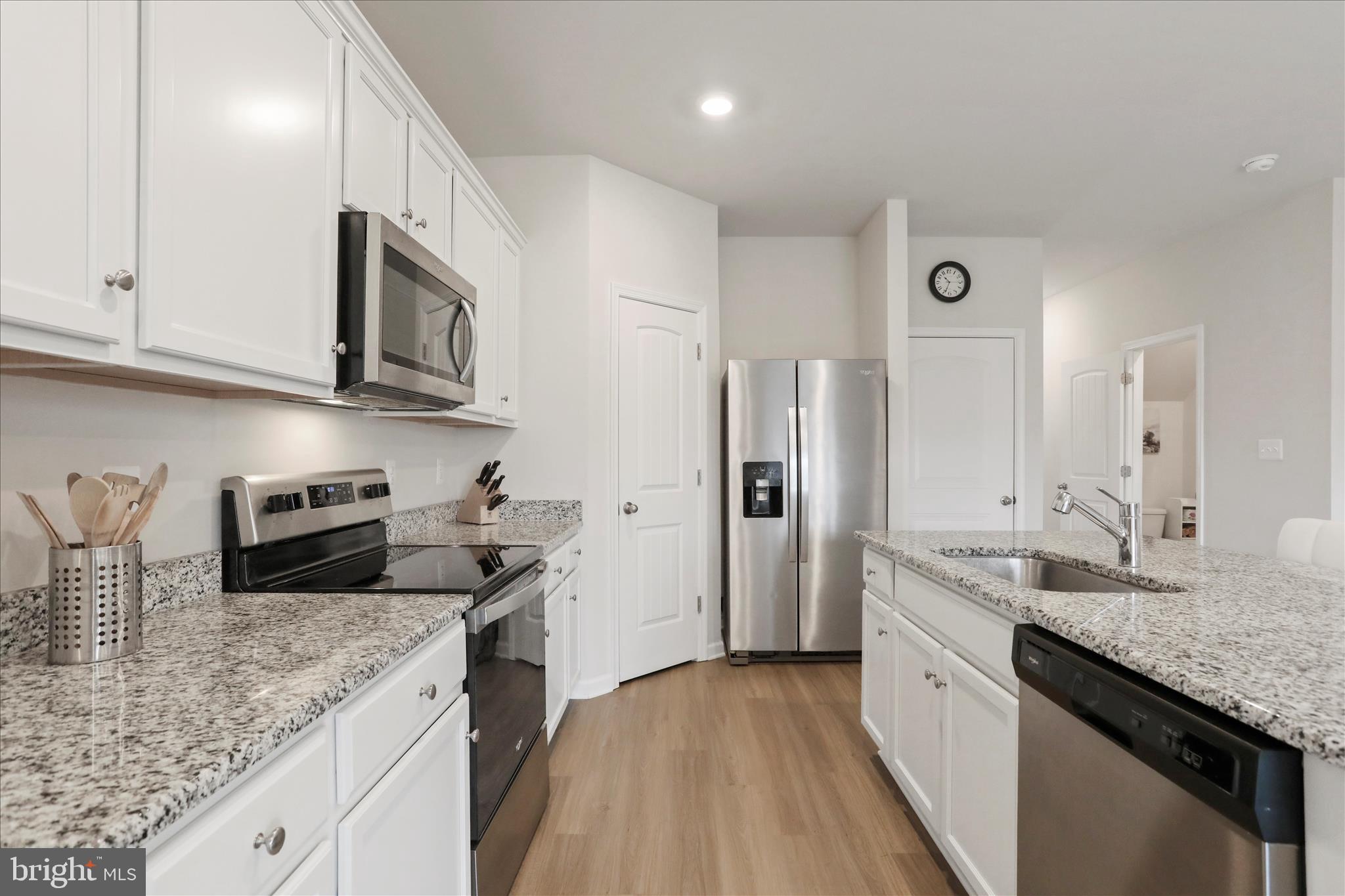 HOMEPLACE AT RIVERSIDE - Residential