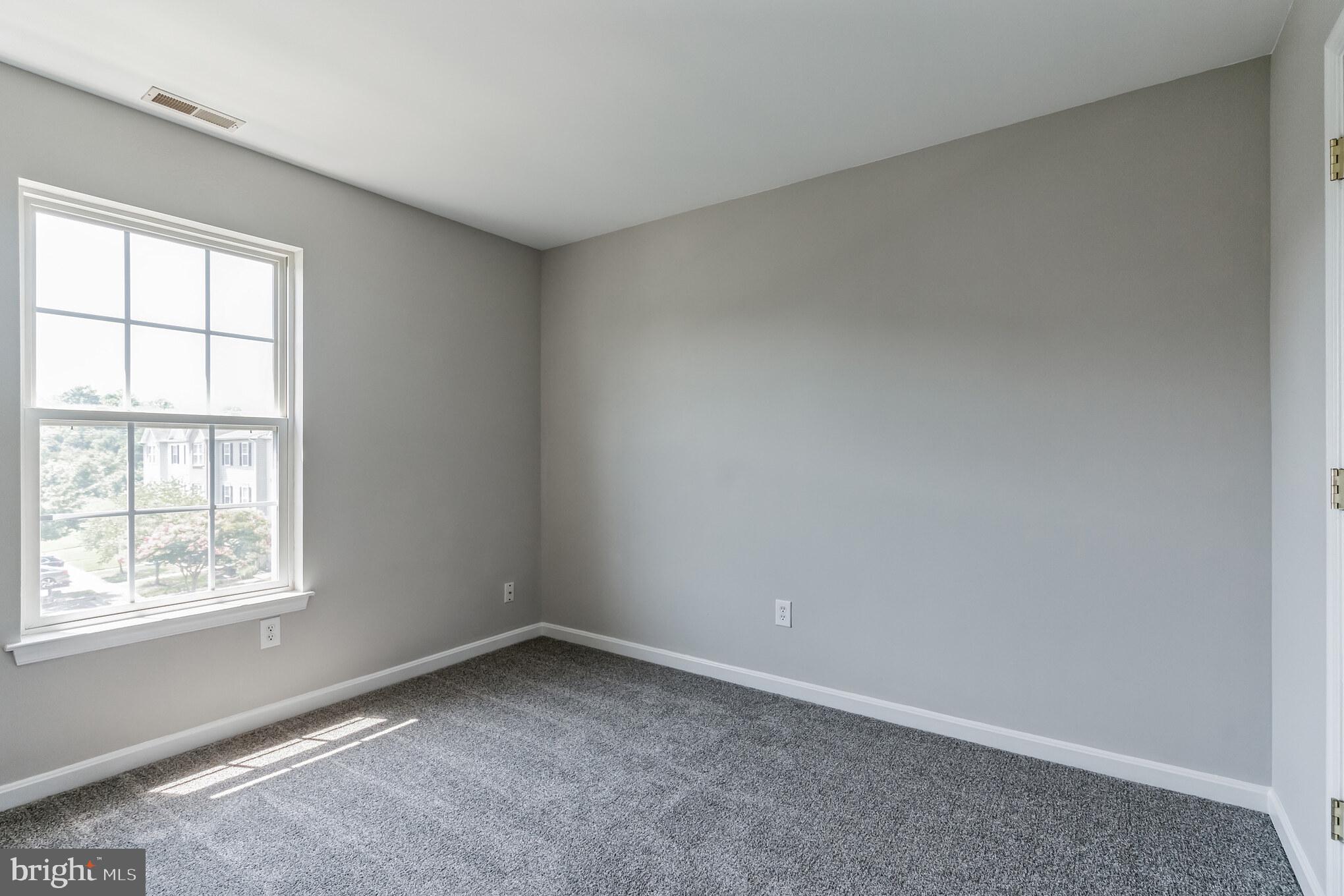 MALLARD LANDING - Residential