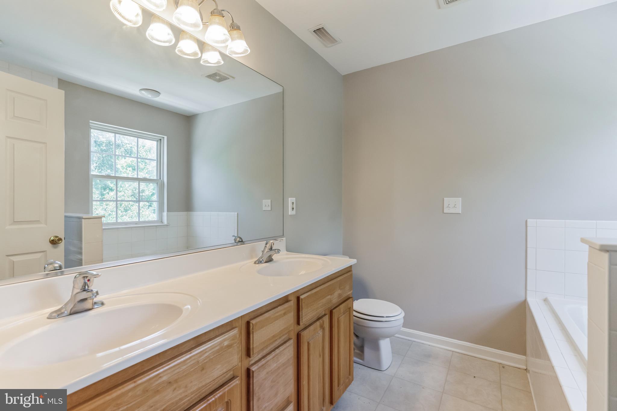 MALLARD LANDING - Residential