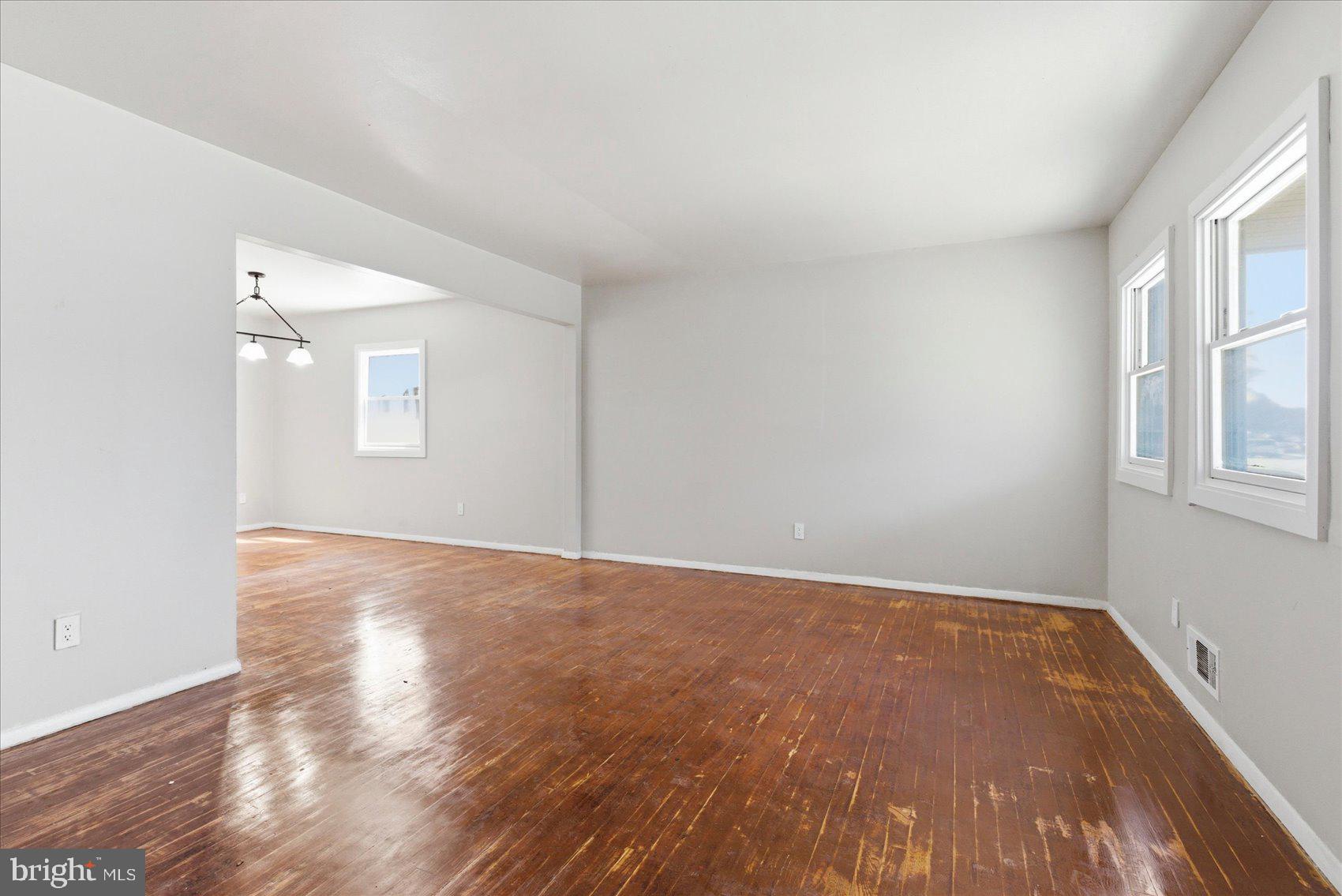 RANDALL RIDGE - Residential